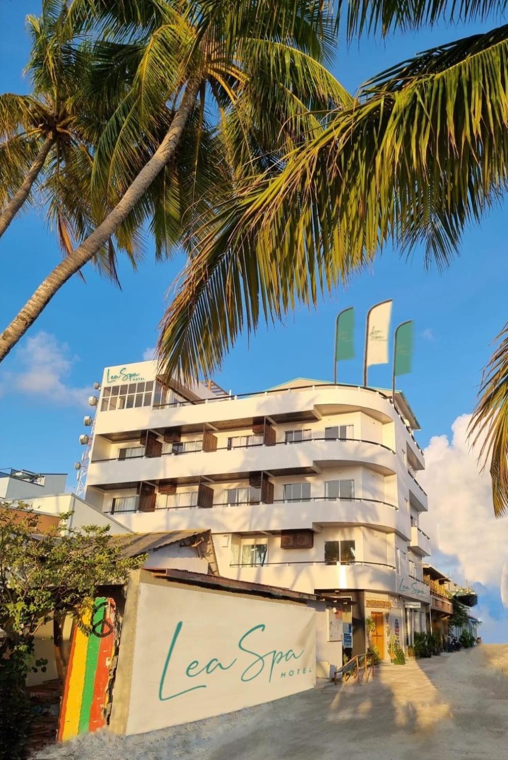 Hotel Lea Spa Hotel - Image 1