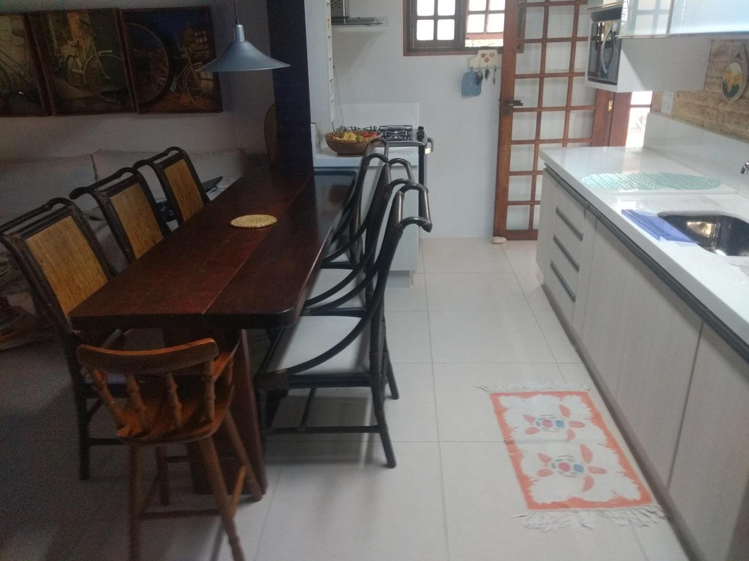 CASA EM ÓTIMO CONDOMINIO DE BUZIOS