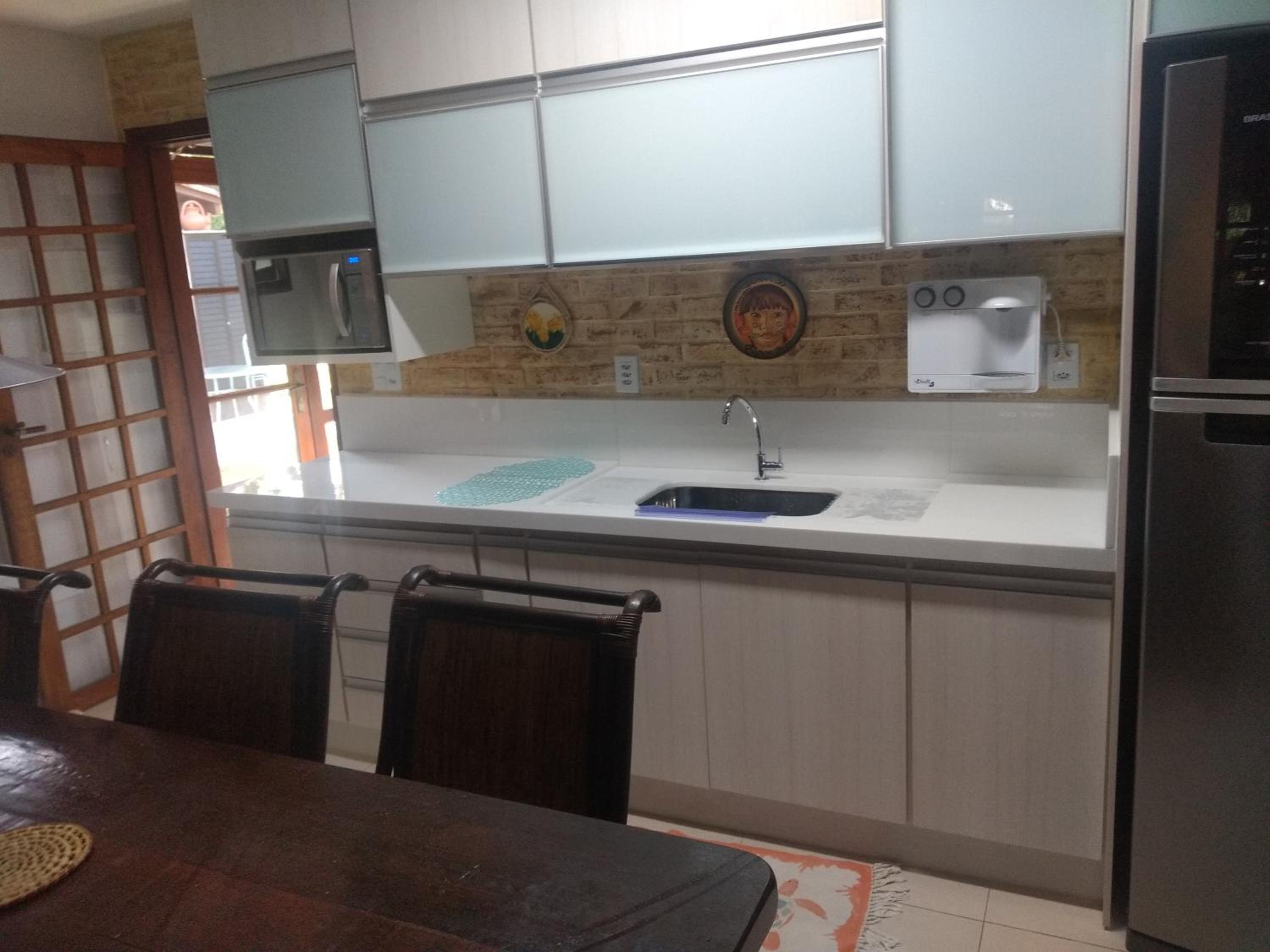 CASA EM ÓTIMO CONDOMINIO DE BUZIOS