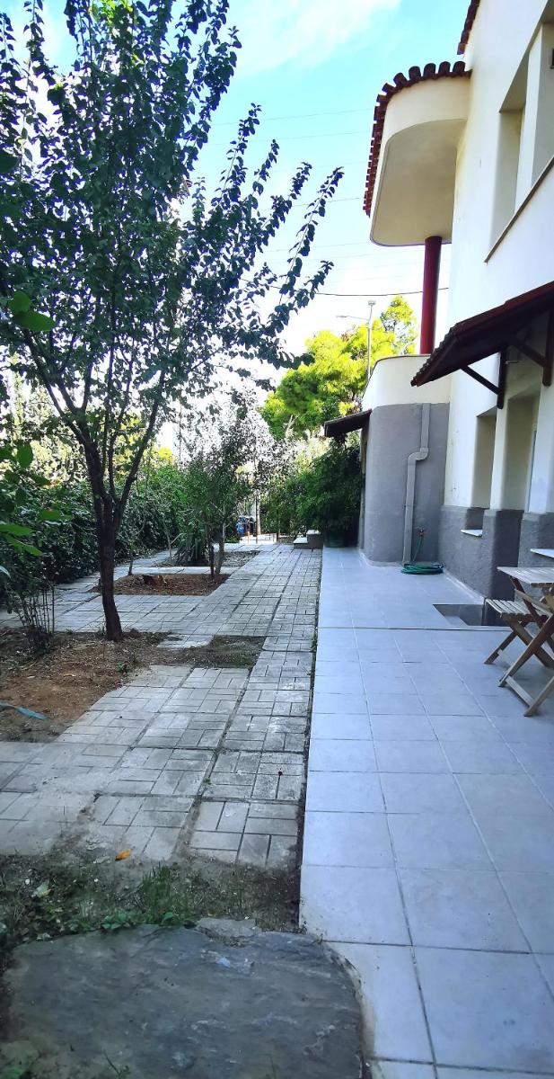 Amazon Spacious 3-Bedroom Premium Neighborhood photo 2