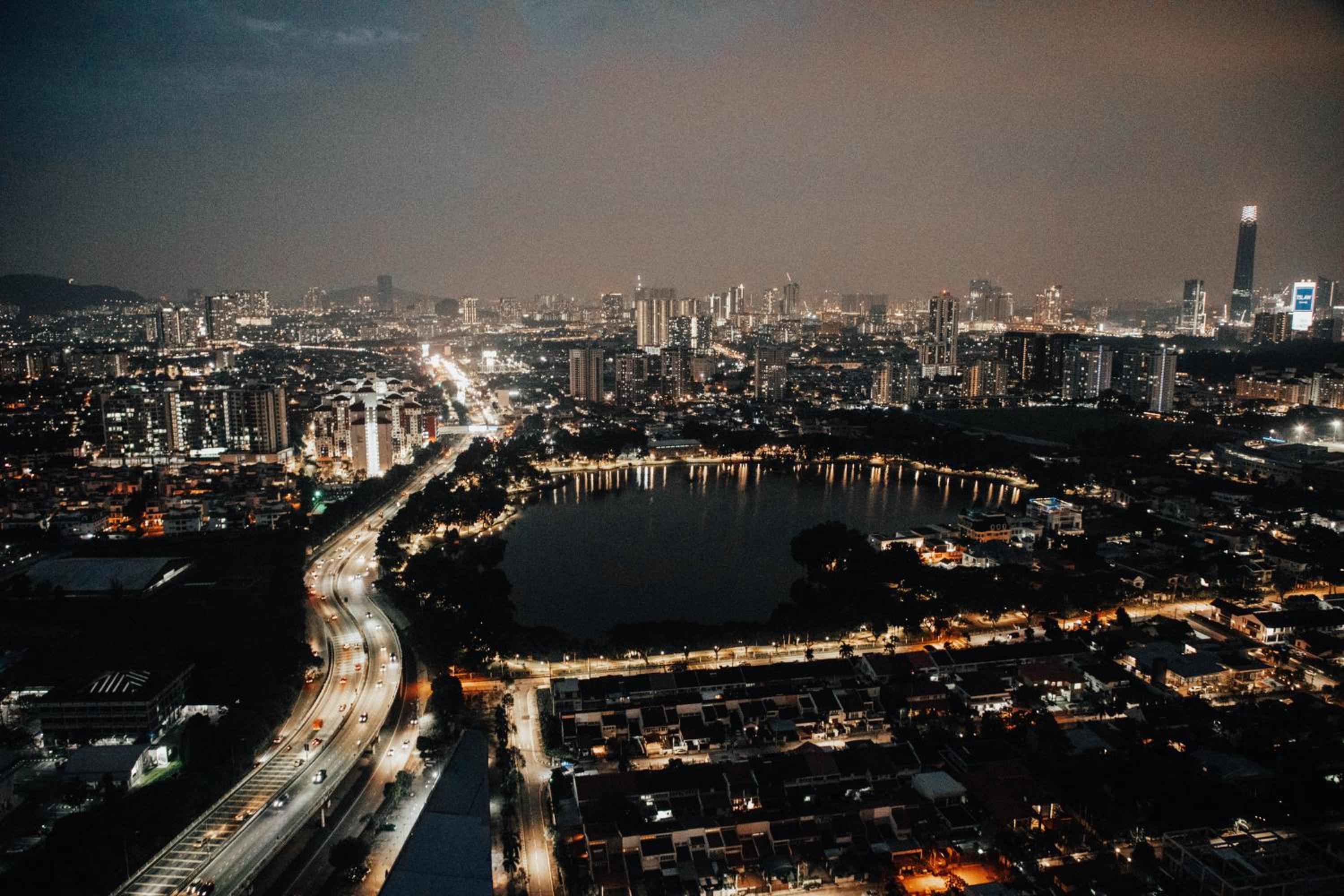 Perfect view Lvl 35 M CITY 1 to 5 Pax Ampang Near KLCC Zoo Negara KPJ Ampang Puteri Hospital