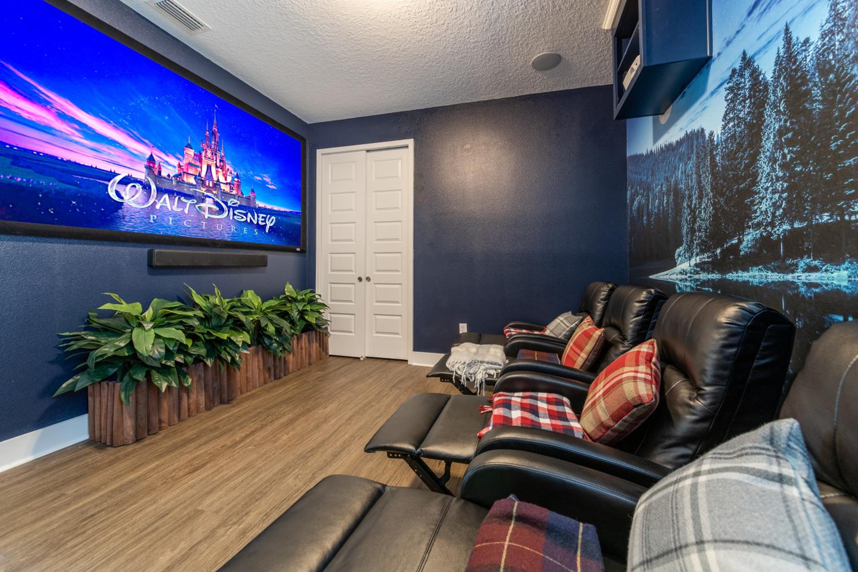 Encore Resort and Water Park at Reunion by Rentyl