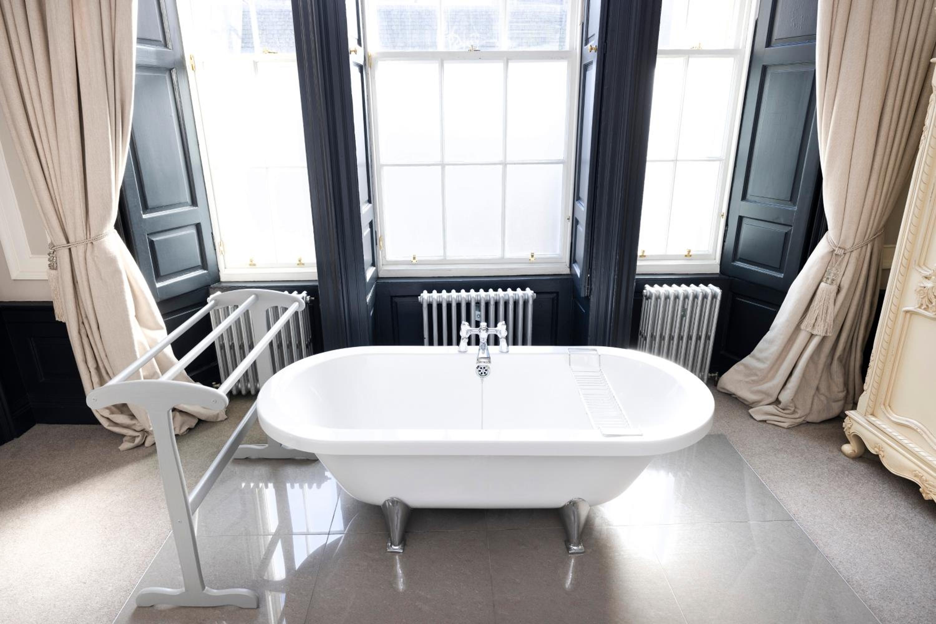 JOIVY Contemporary Flat in the New Town