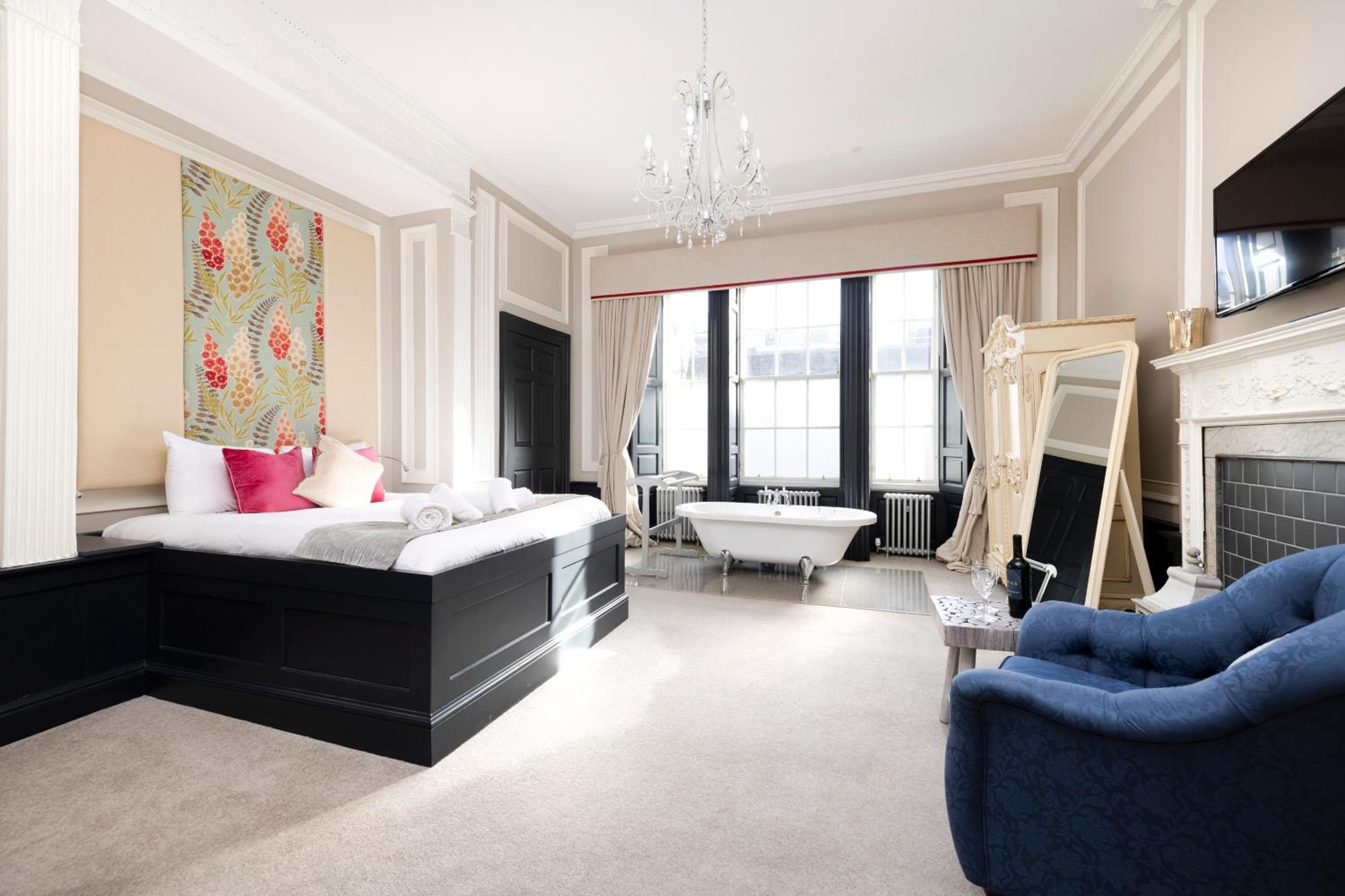 JOIVY Contemporary Flat in the New Town