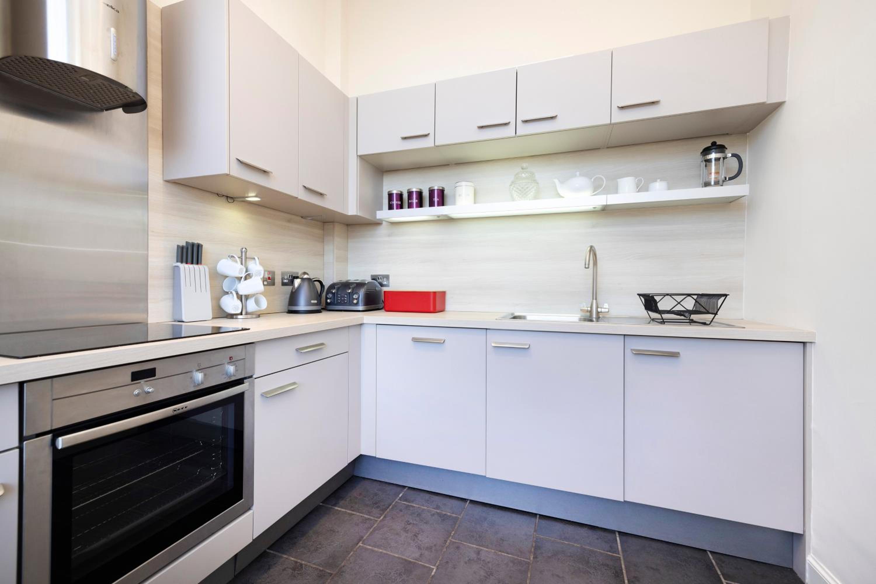 JOIVY Contemporary Flat in the New Town