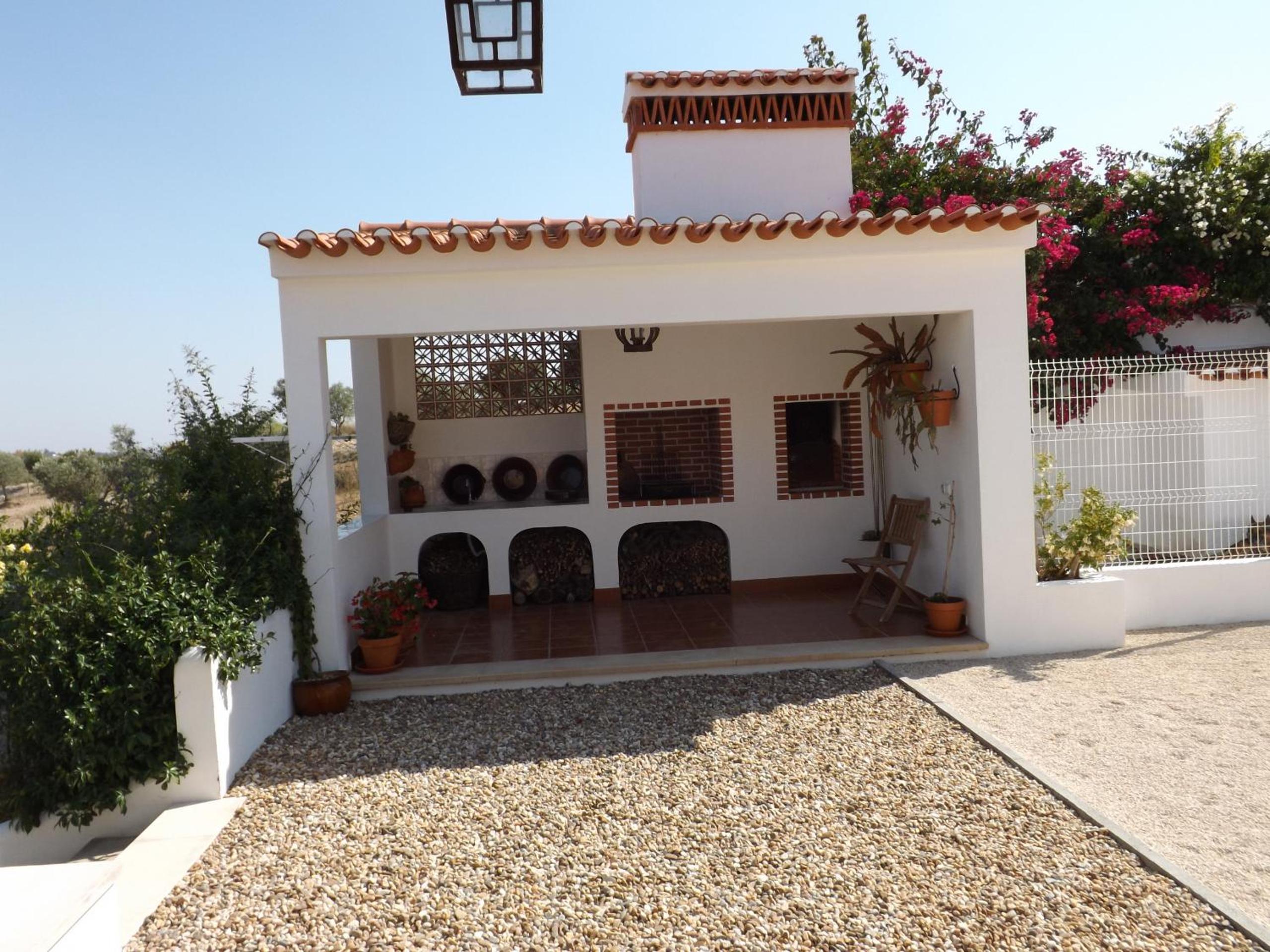 Villa Abitureiras view 2