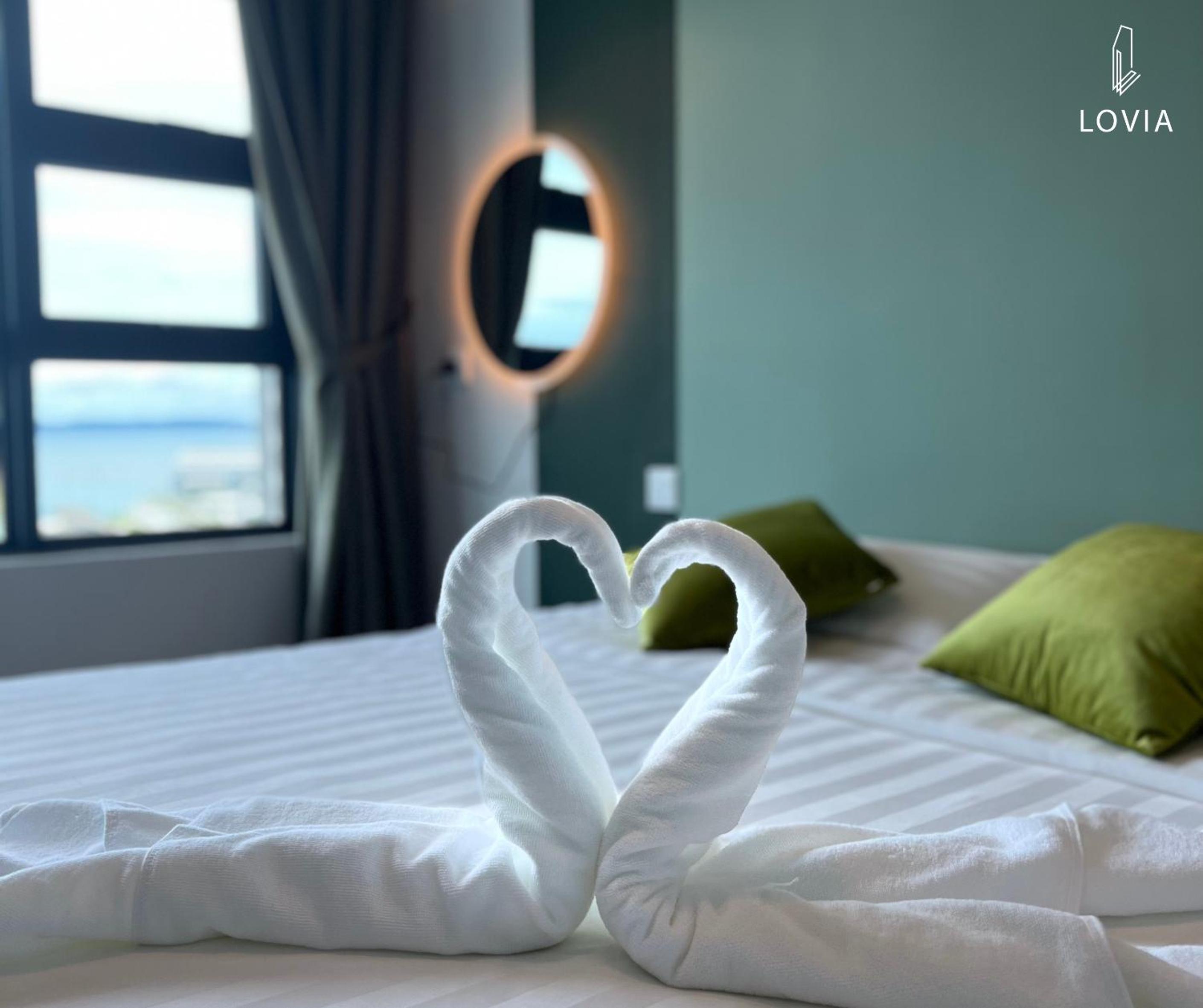 Jesselton Quay KK SEA VIEW or CITY VIEW by LOVIA