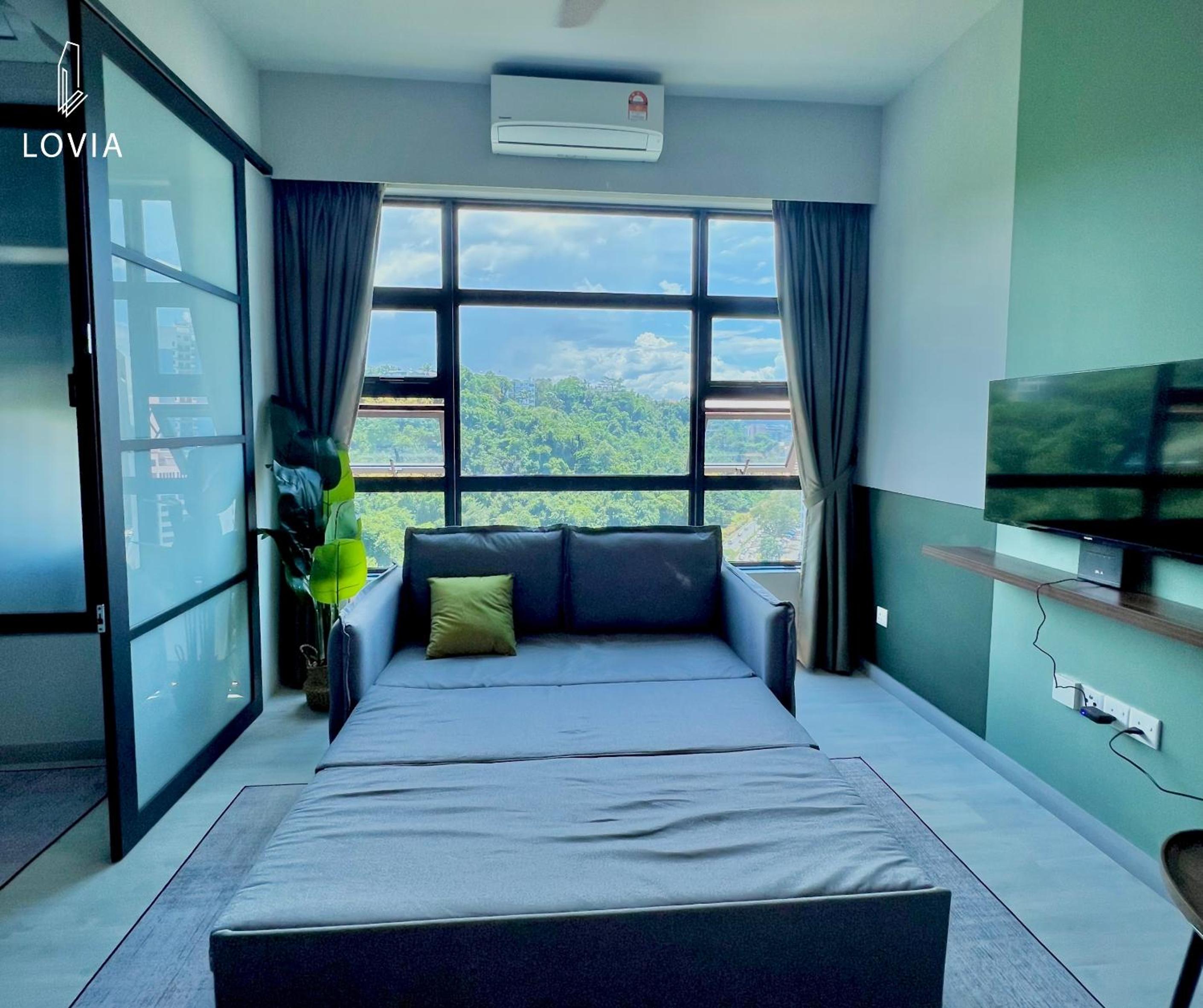 Jesselton Quay KK SEA VIEW or CITY VIEW by LOVIA