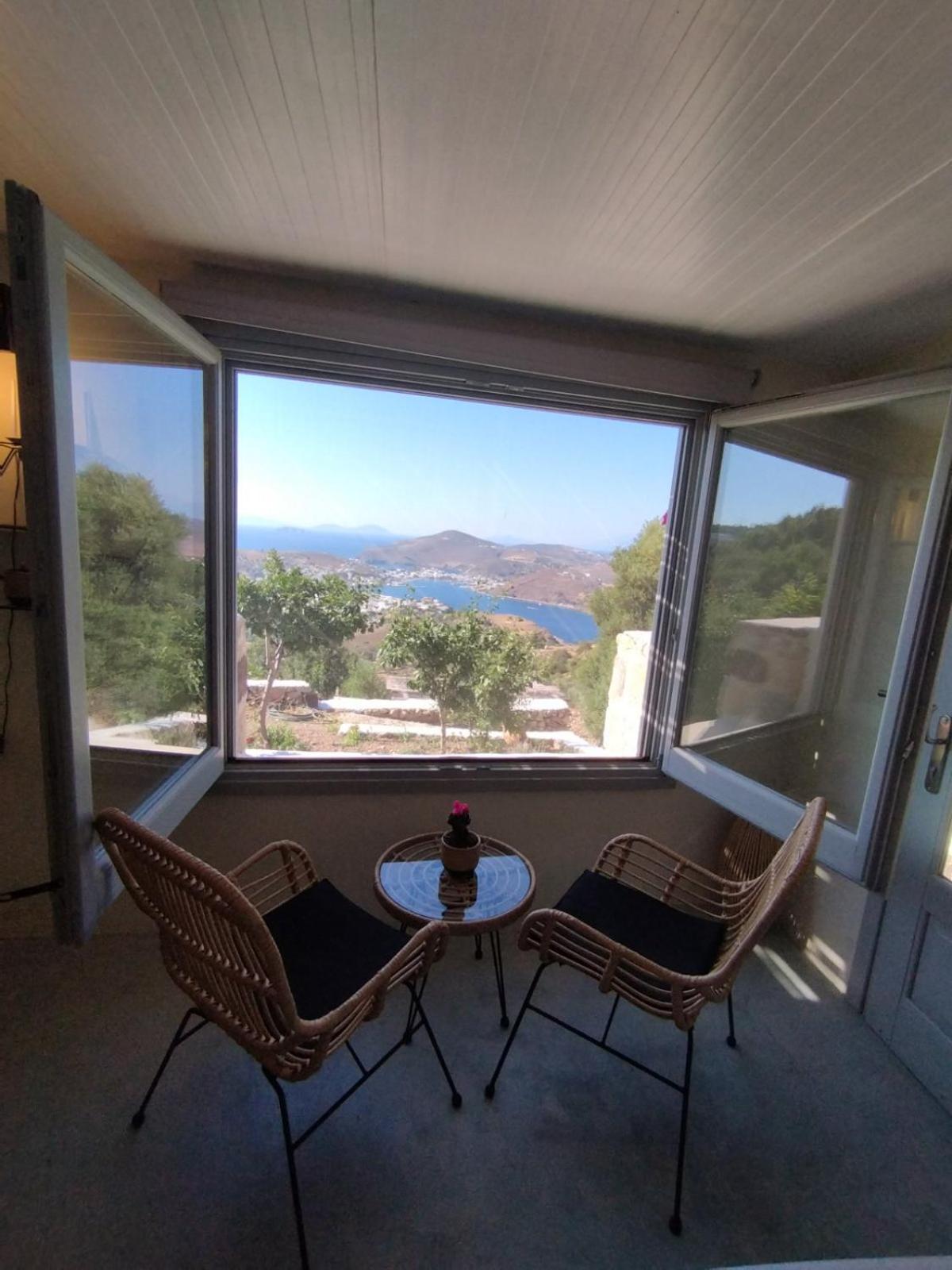 TRADITIONAL STUDIO Chora Patmos view 3