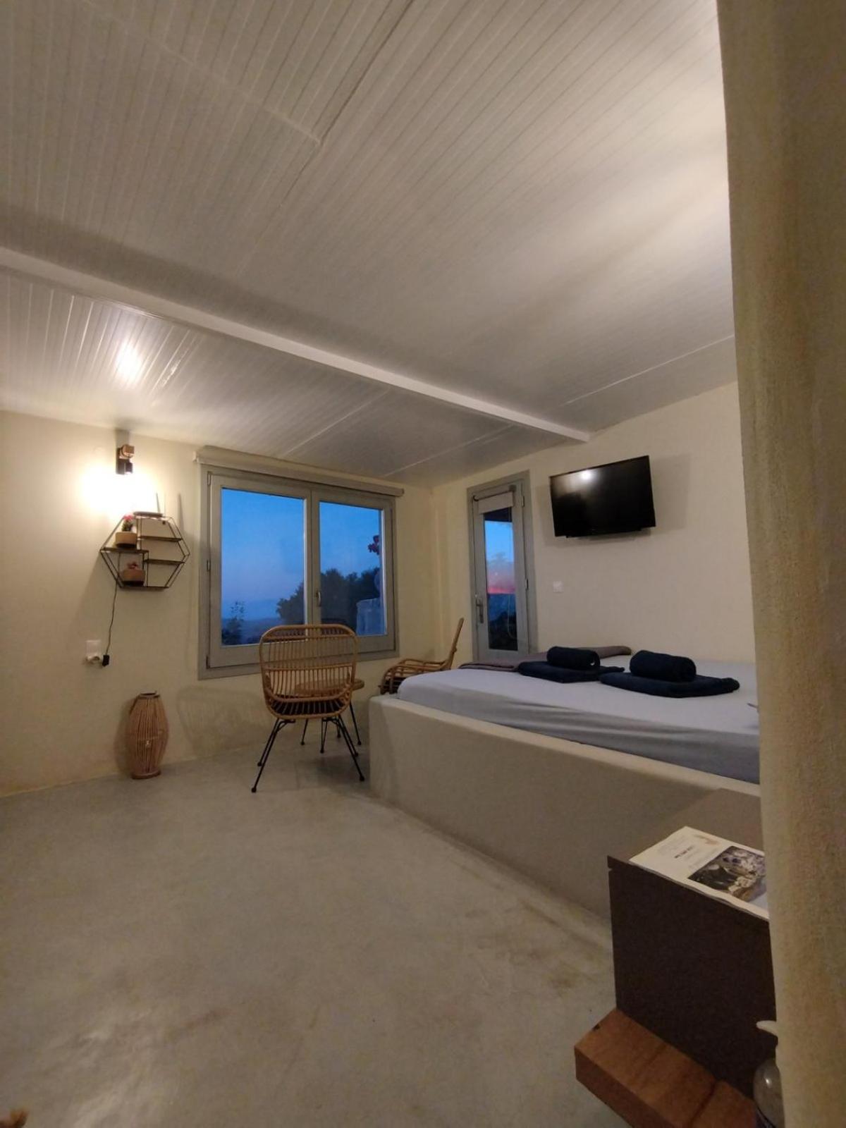 TRADITIONAL STUDIO Chora Patmos view 4