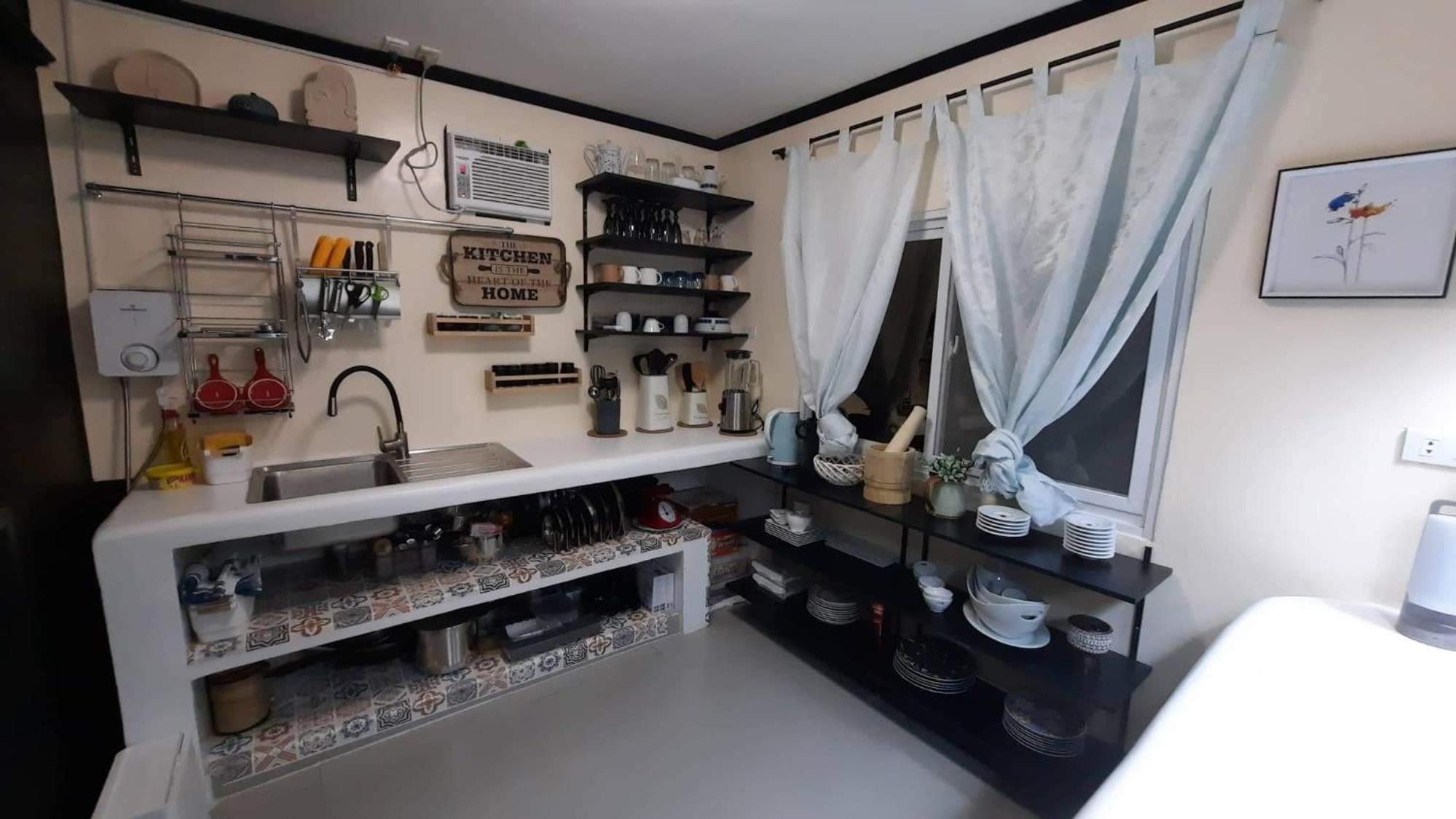 Pretty flat with full AC view 4