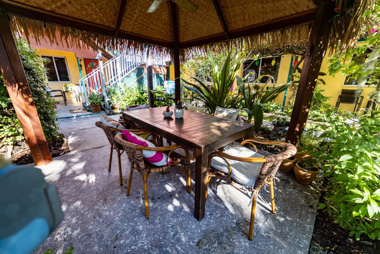 The Desoto - Oceanview Inn