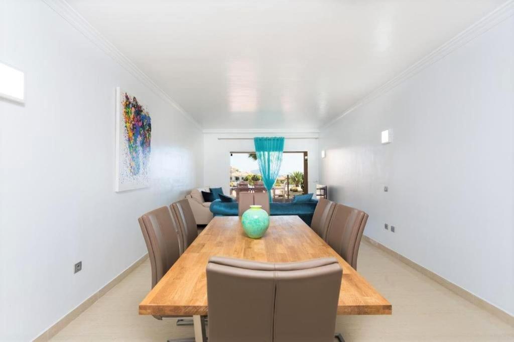 Prachtig luxe appartement met zeezicht