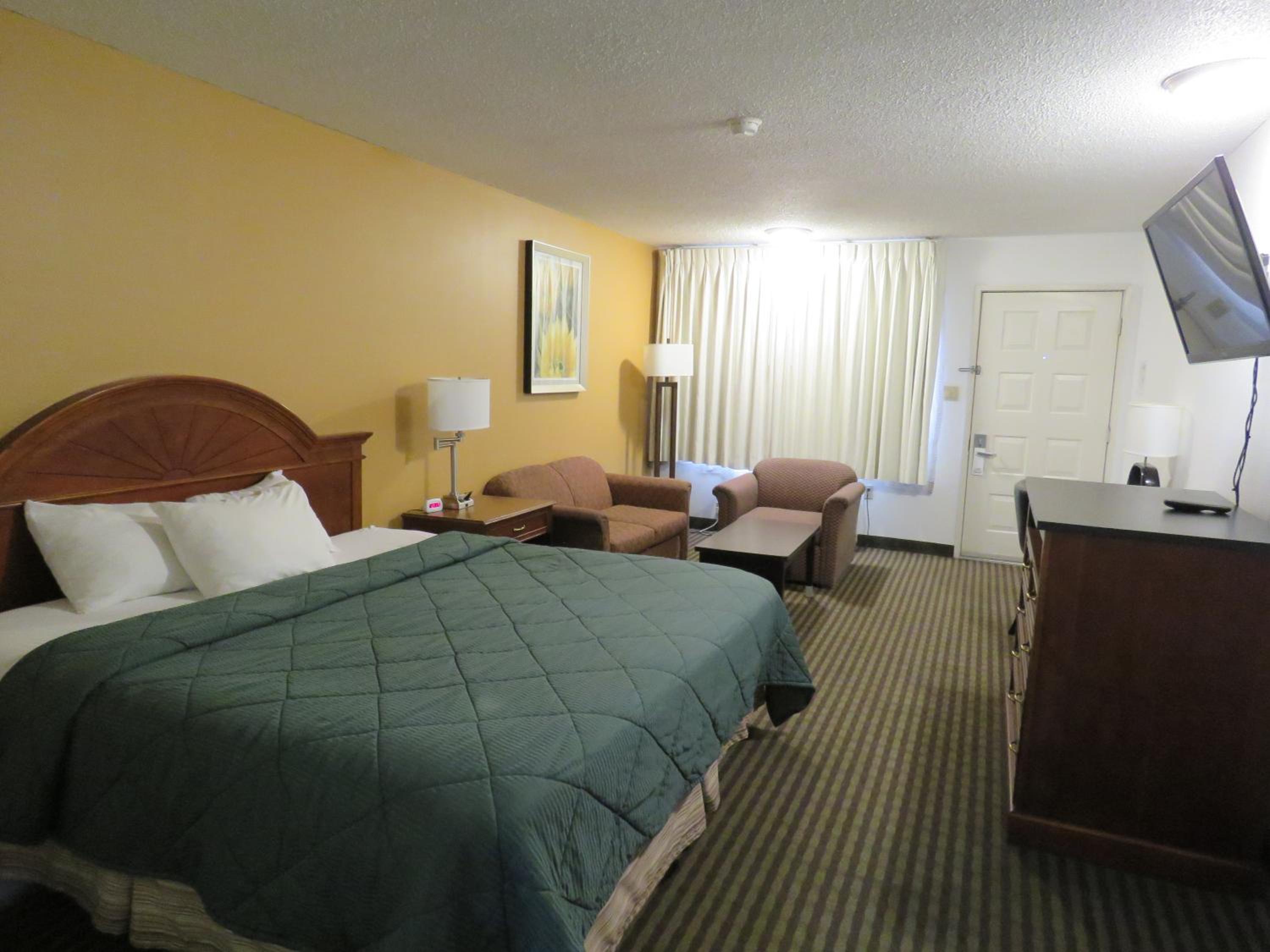 Elko Vacations - Thunderbird Motel - Property Image 8