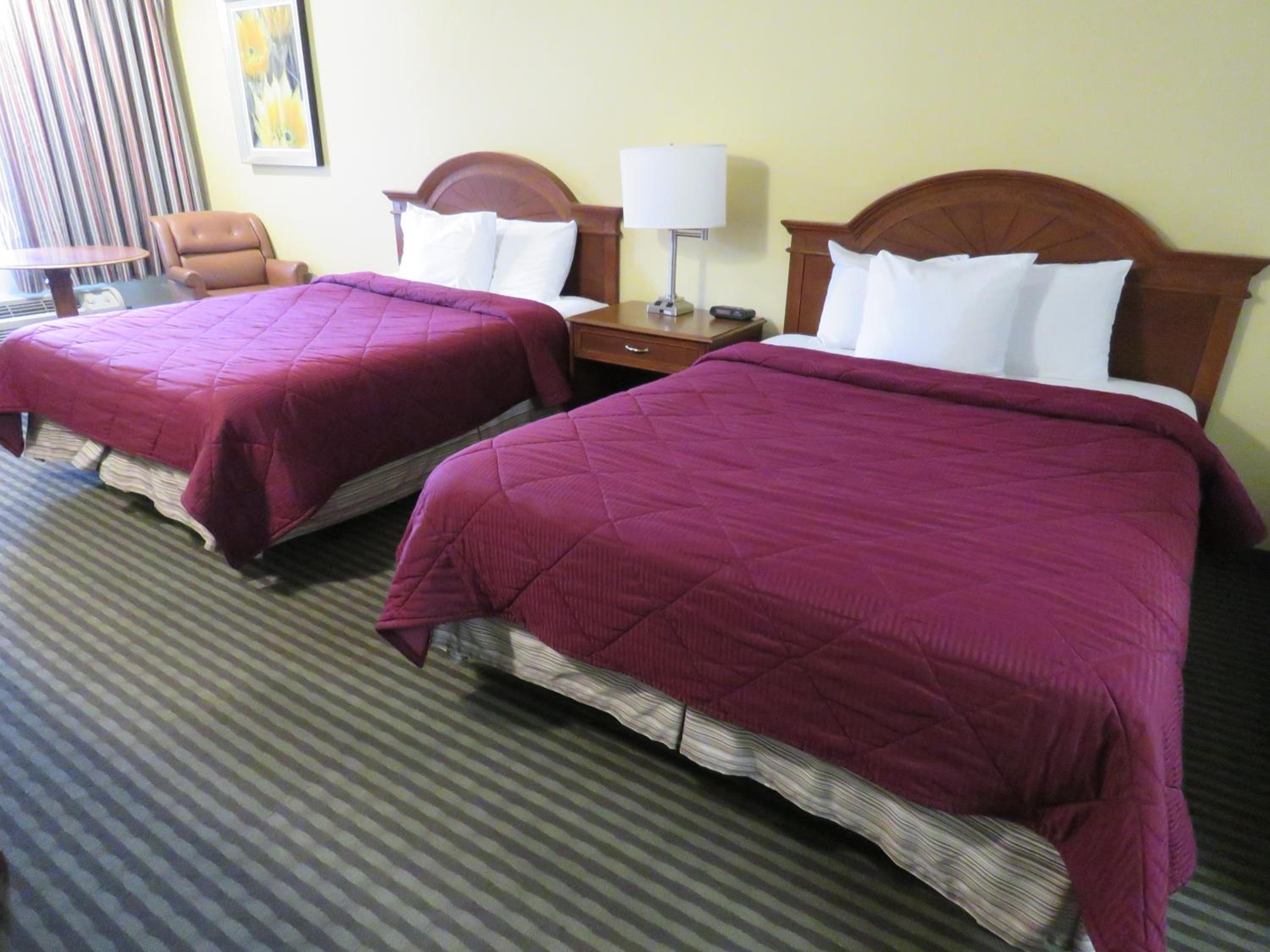 Elko Vacations - Thunderbird Motel - Property Image 34