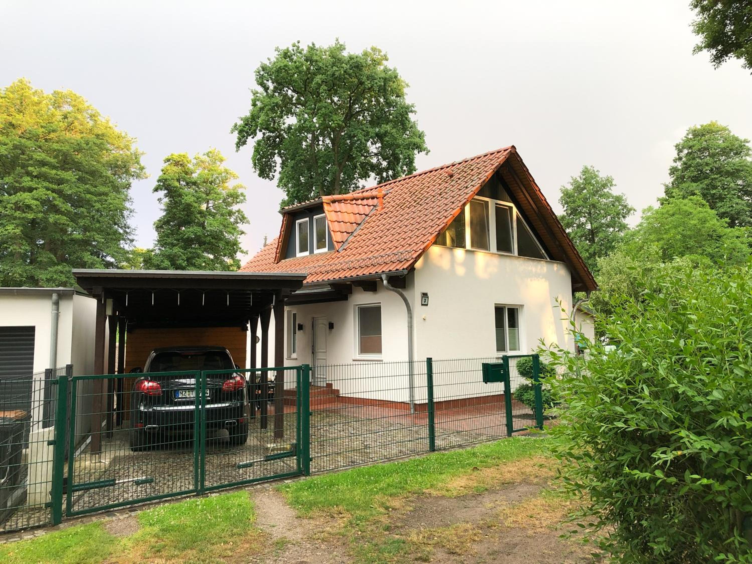 Ferienhaus direkt an der Spree mit Whirlpool und Sauna