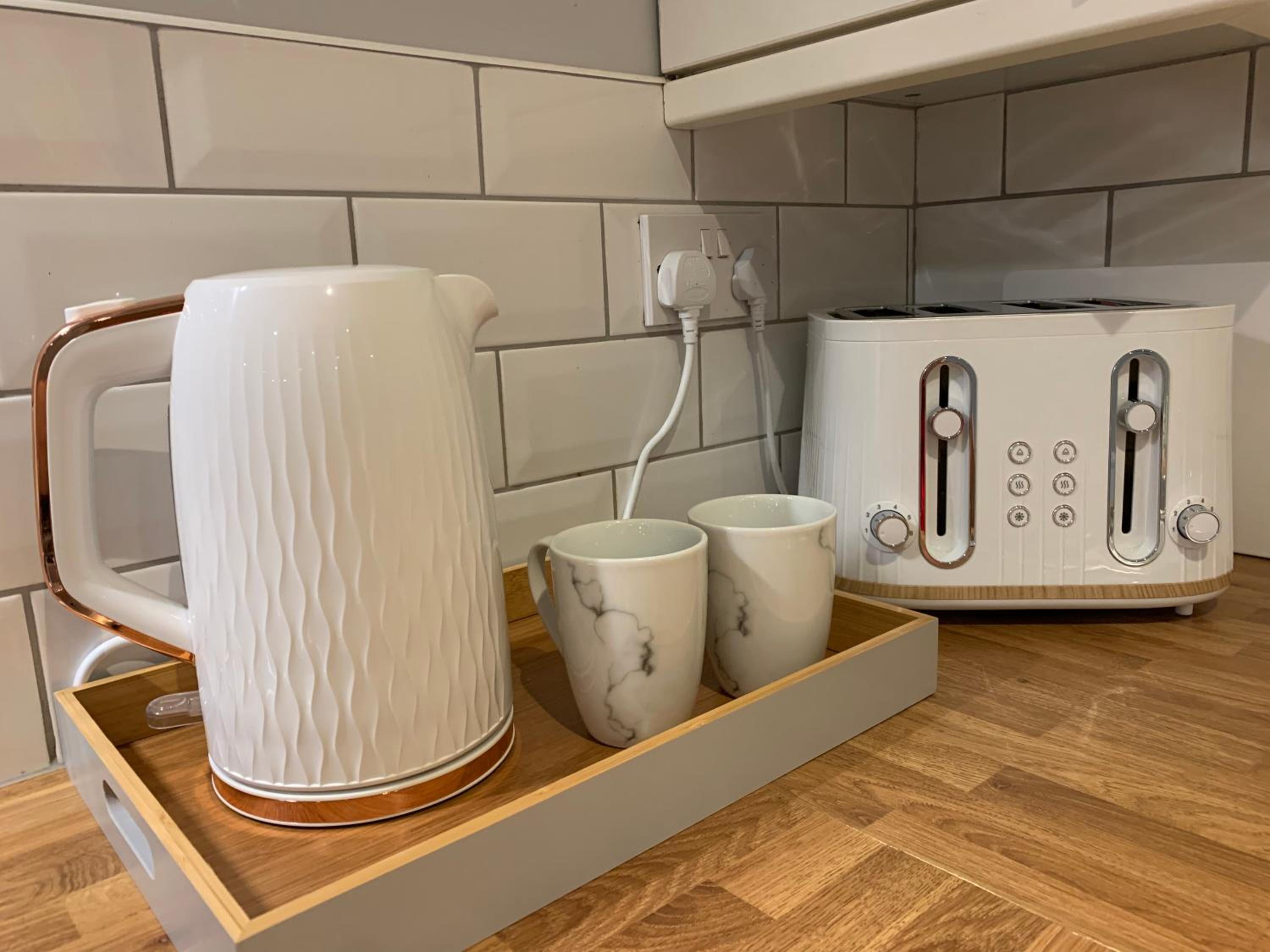 Fantastic 1 Bedroom Basement flat with free parking