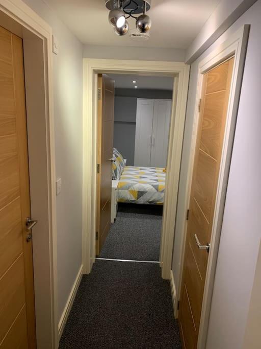 Fantastic 1 Bedroom Basement flat with free parking