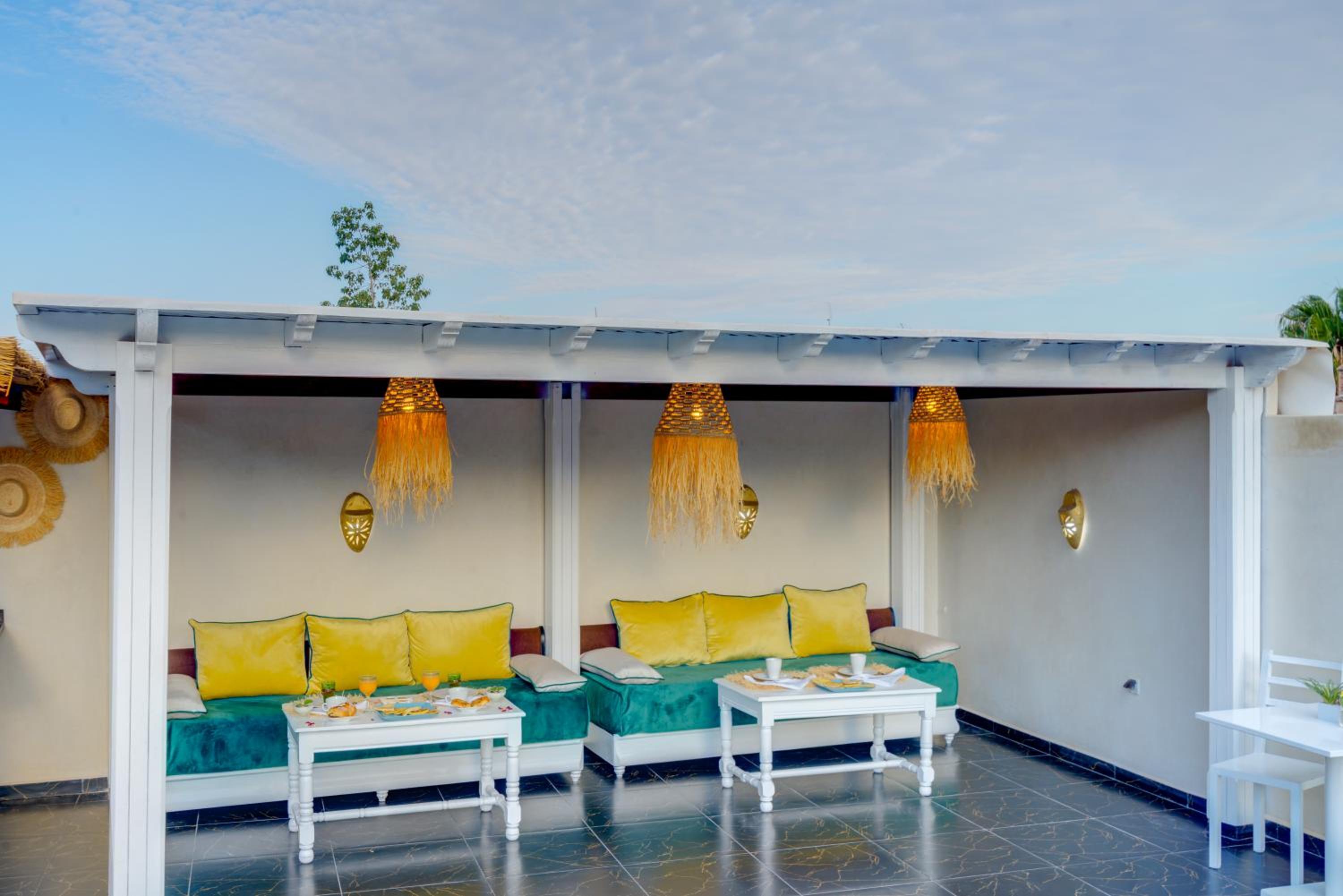 lounge