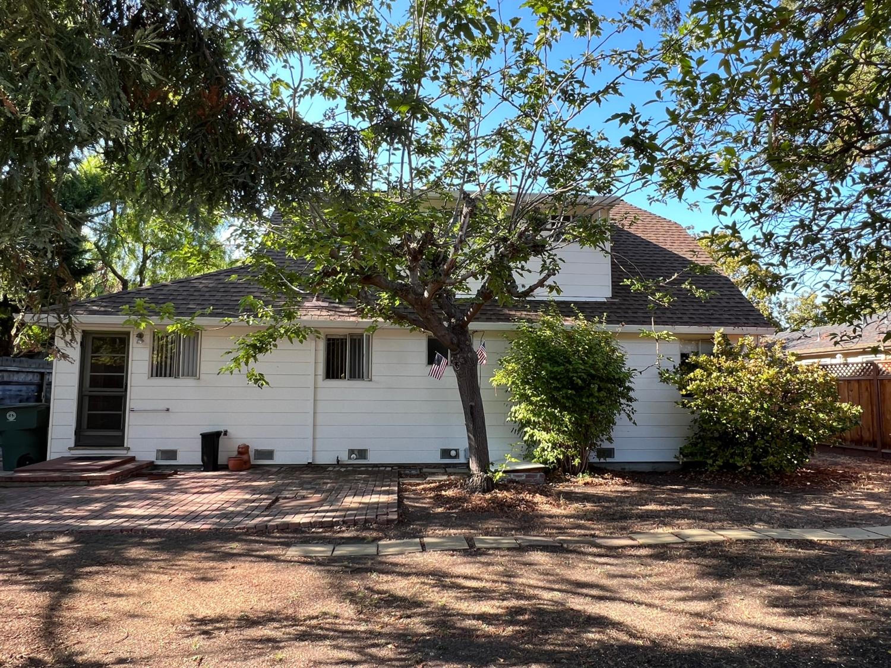 Startup House Palo Alto view 2