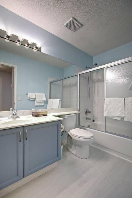 LOVELY 6BDR HOME, 3BTHS, AC, SLEEPS 12, MINS TO DT