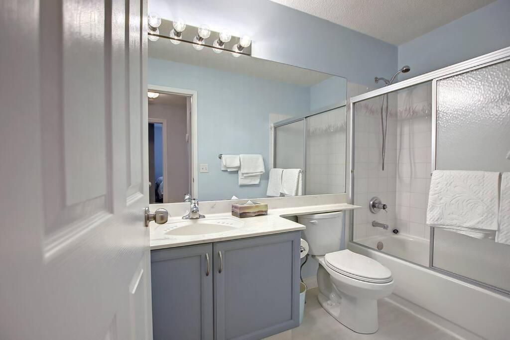 LOVELY 6BDR HOME, 3BTHS, AC, SLEEPS 12, MINS TO DT