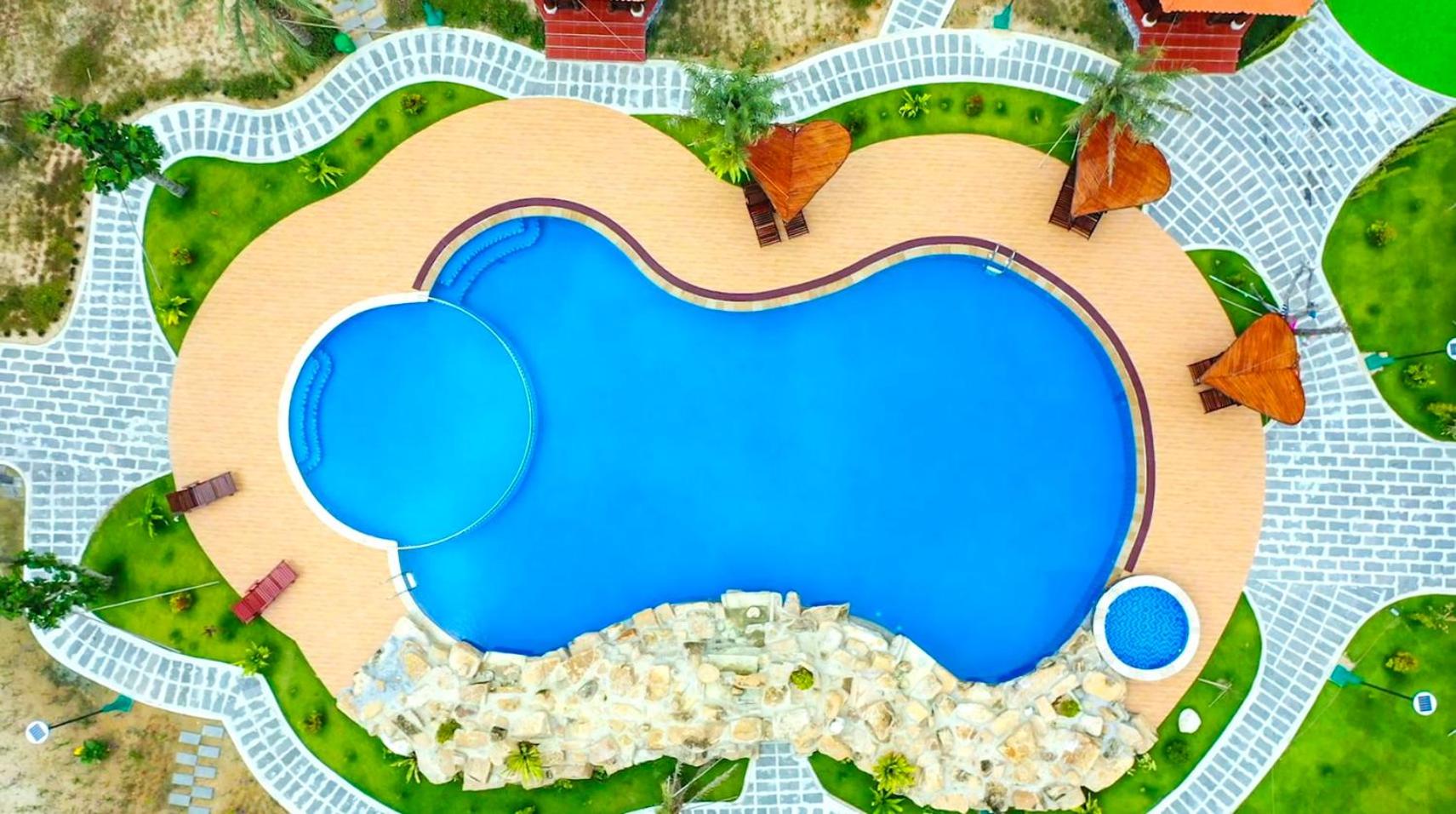 Hodota Cam Bình Resort & Spa - Lagi Beach view 3