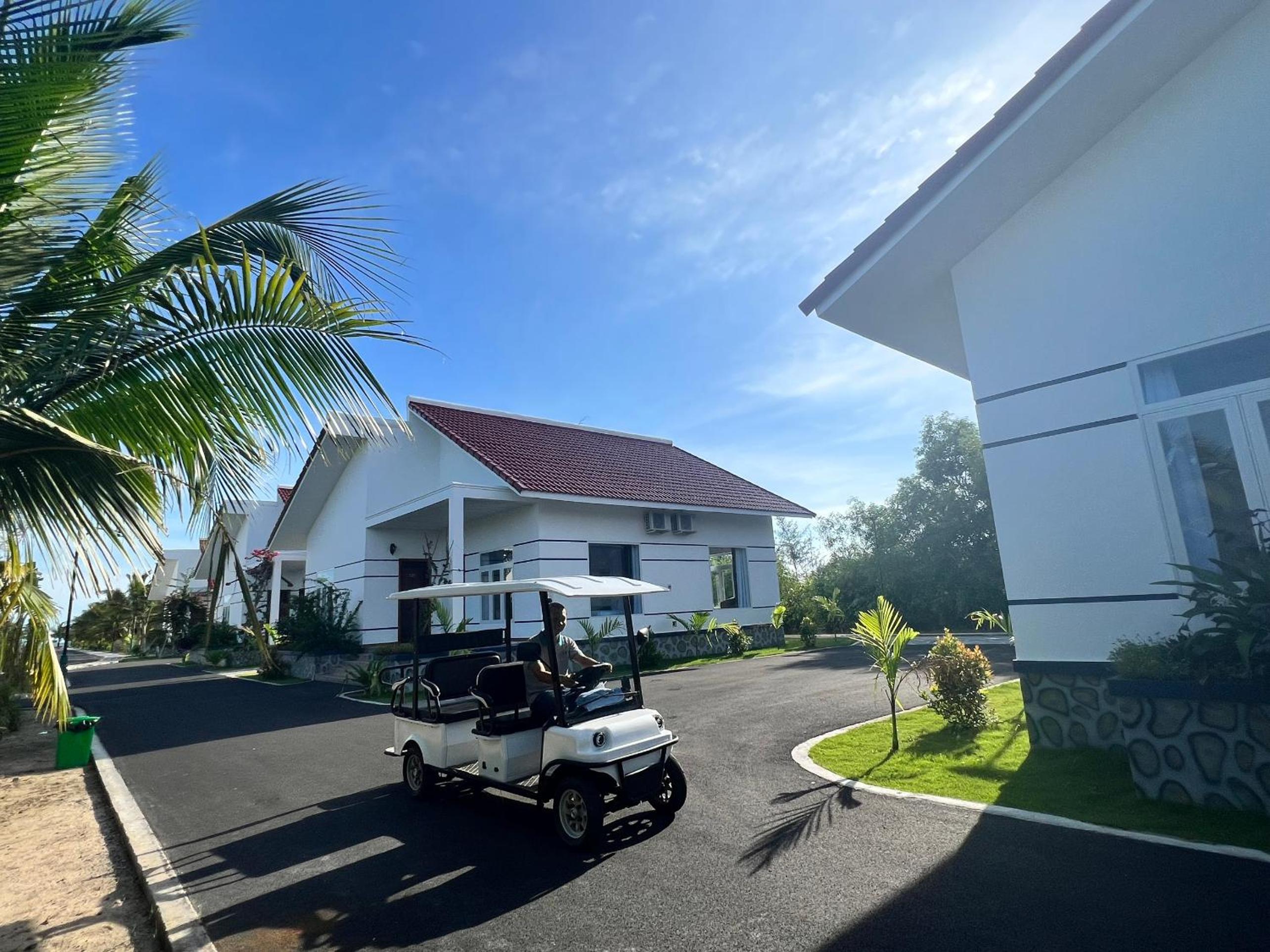 Hodota Cam Bình Resort & Spa - Lagi Beach view 2