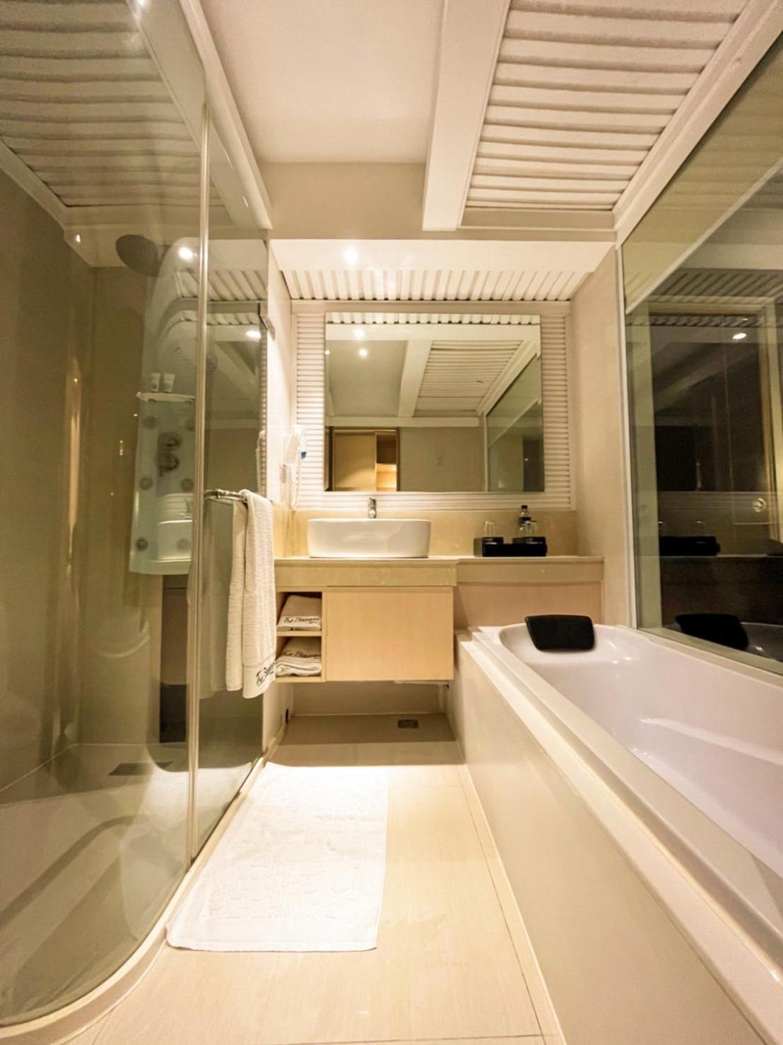 The Bazaar Hotel Bangkok - MRT Lat Phrao Ratchadapisek 3