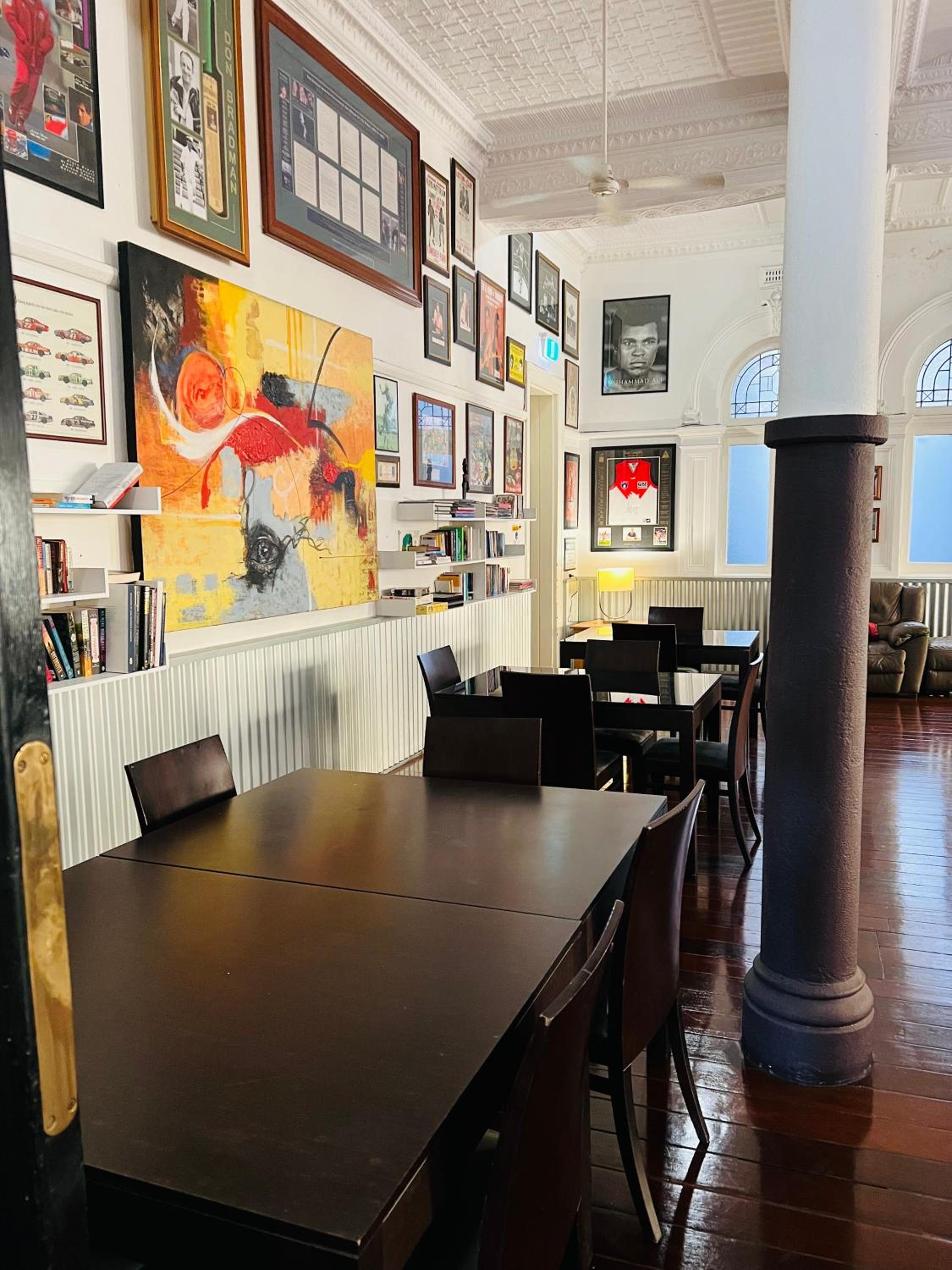 Wallaby Backpackers Hostel Perth - note - Valid passport required to check in -