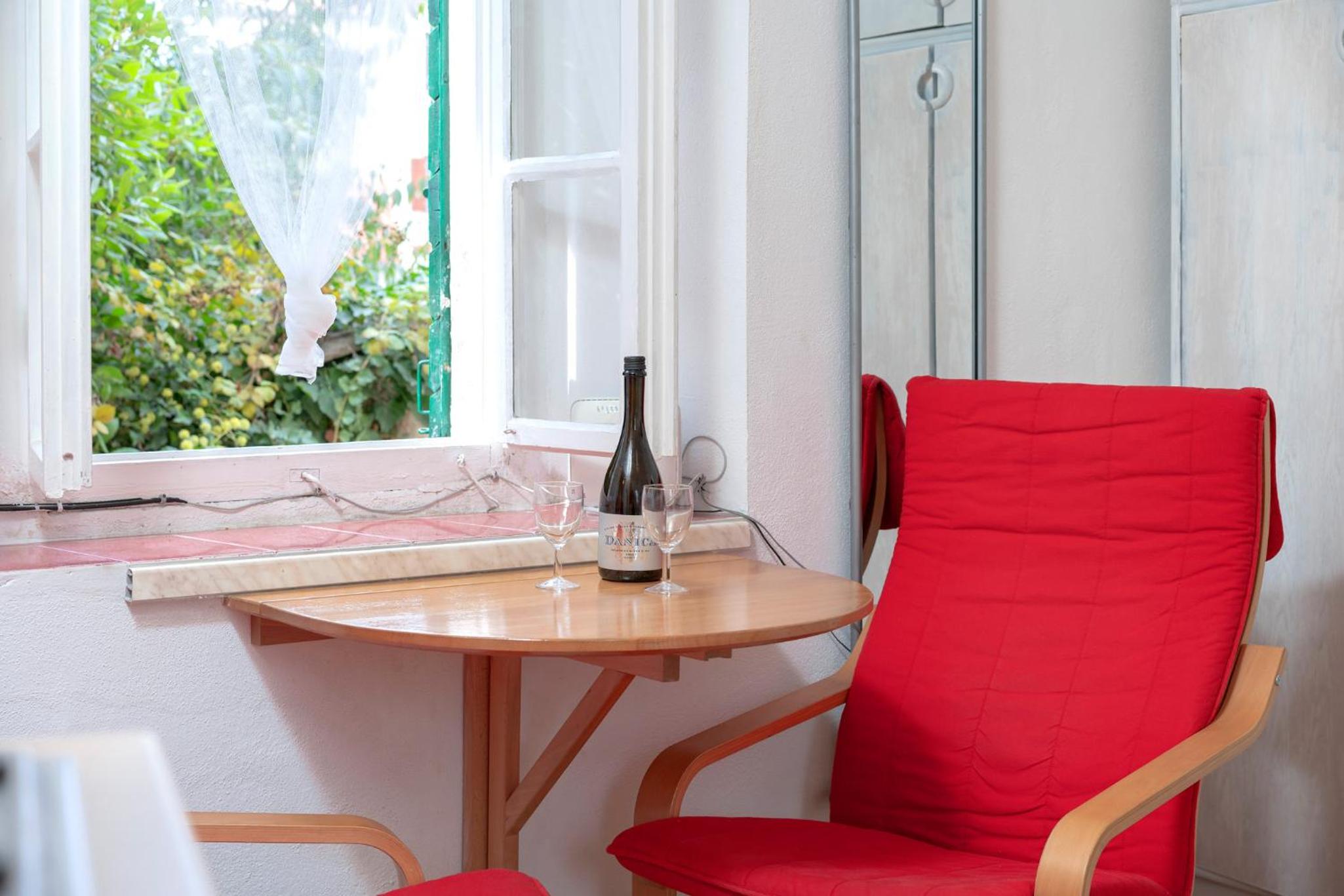 Apartman studio Stari Grad - 1 view 2