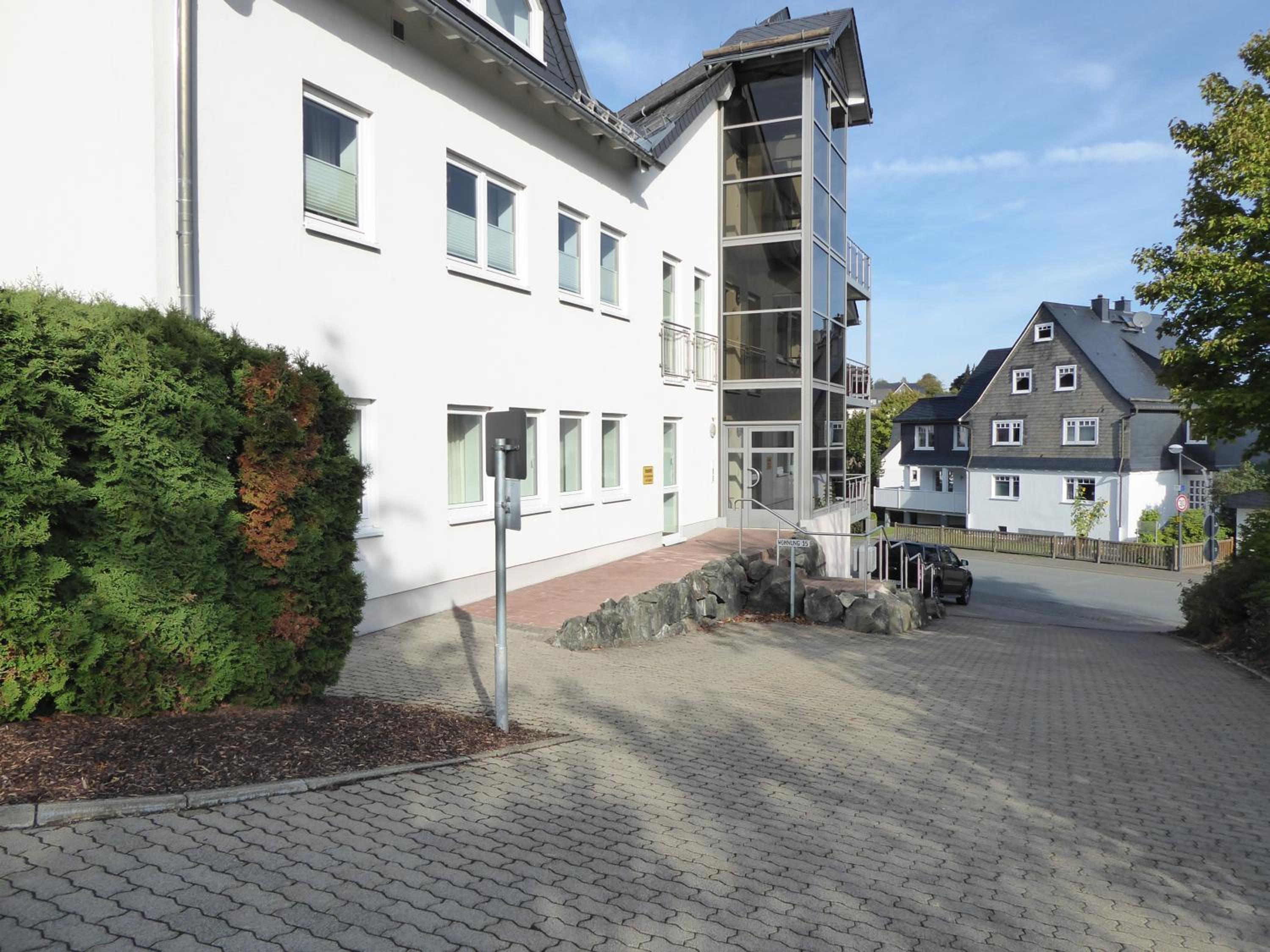 Holidayflair Winterberg Ferienwohnung WiFi 4 Pers Balkon Stylisch in der City
