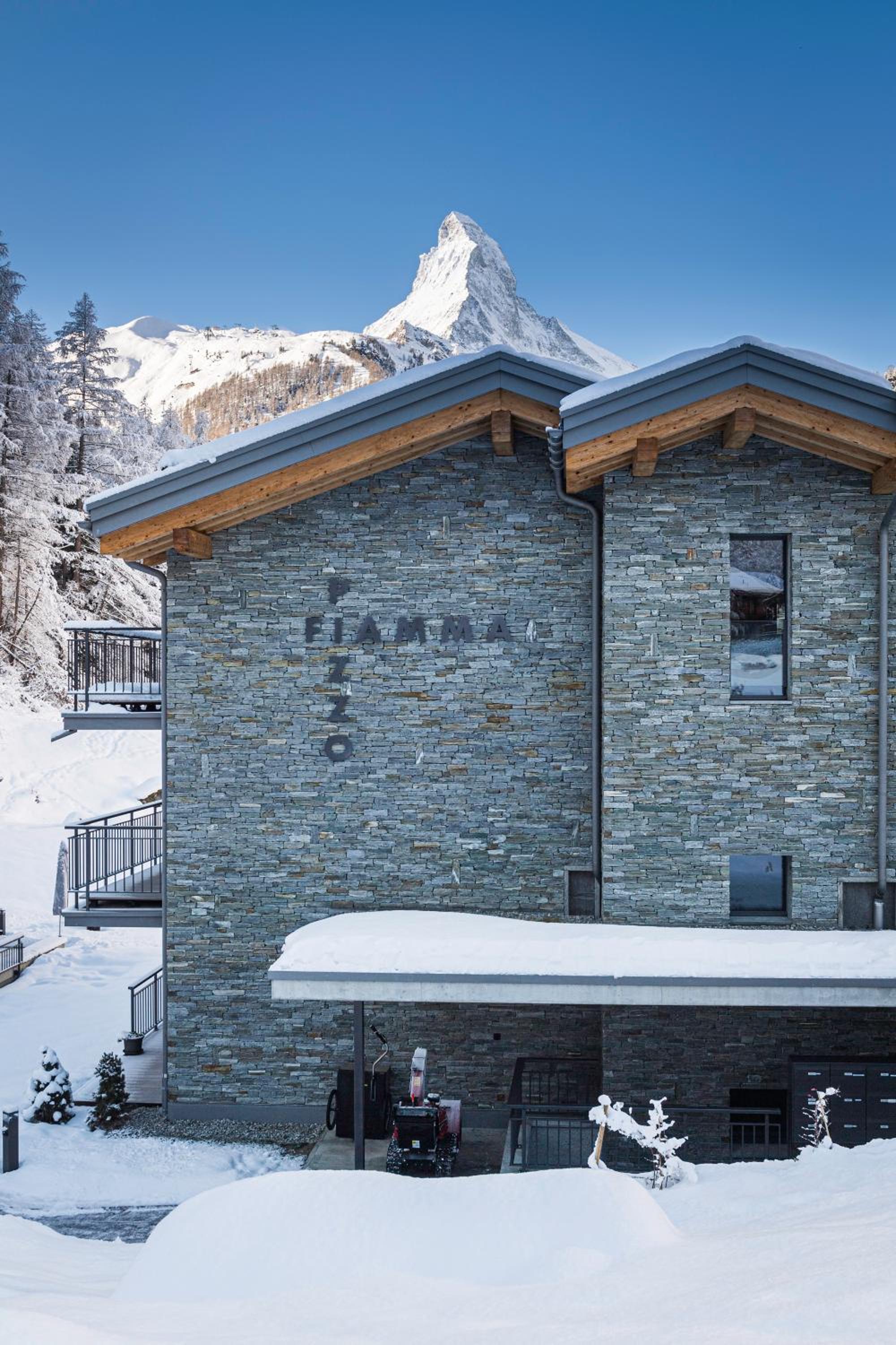 Apartment in Chalet Pizzo Fiamma view 2