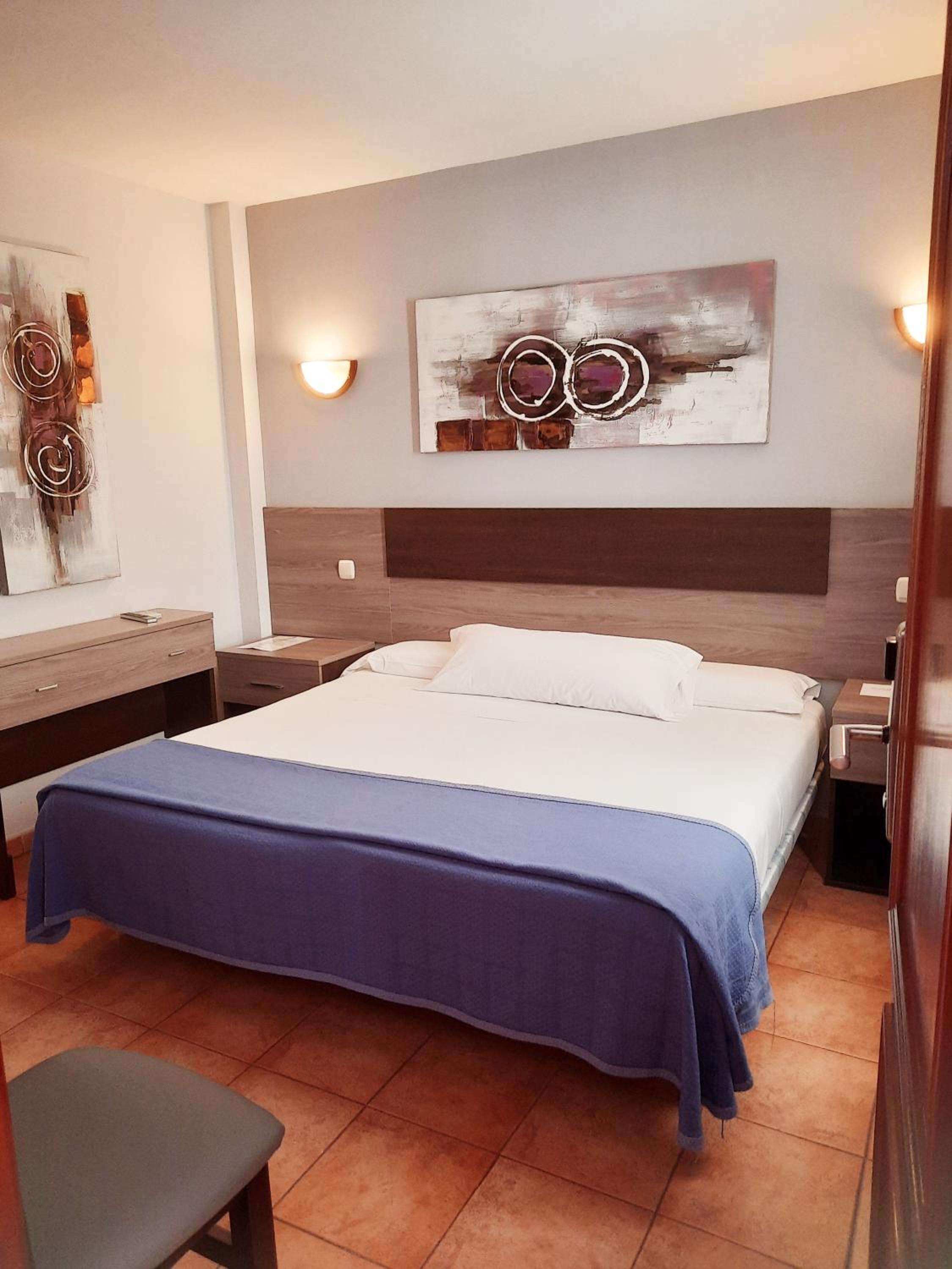 Hostal La Colonia view 2