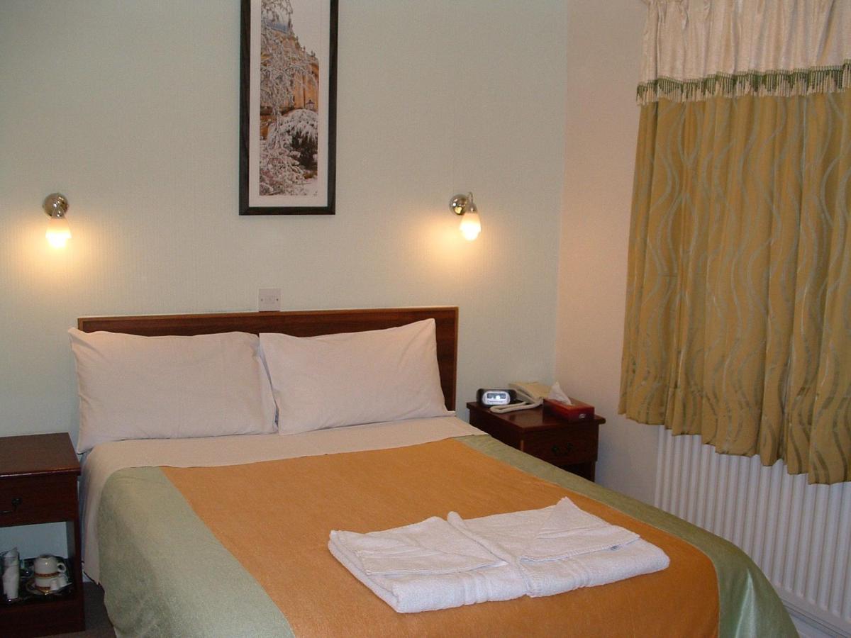 Oxford Vacations - Green Gables Guest House - Property Image 3