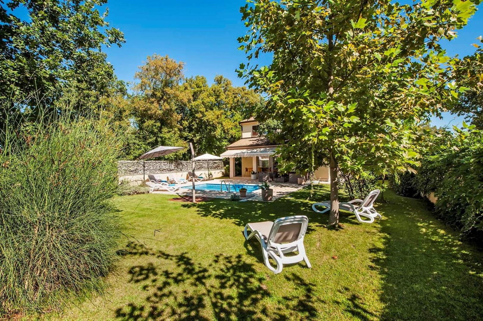 Villa Tina
