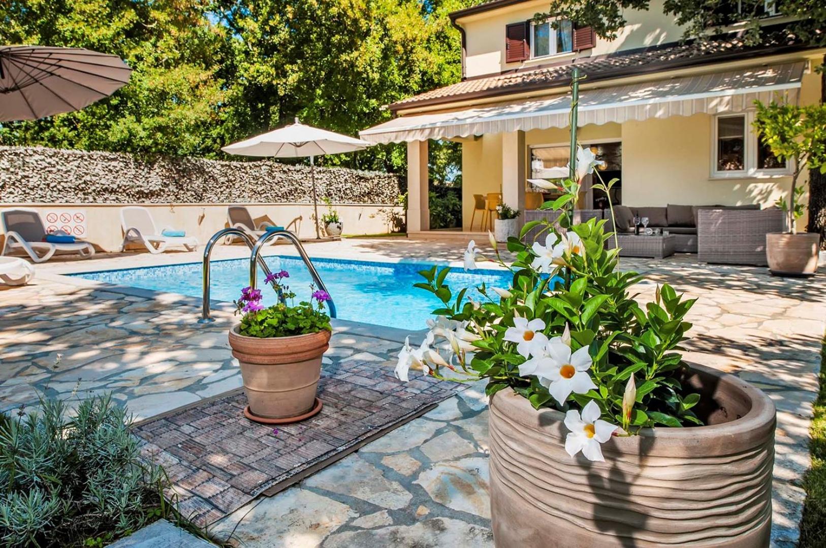 Villa Tina