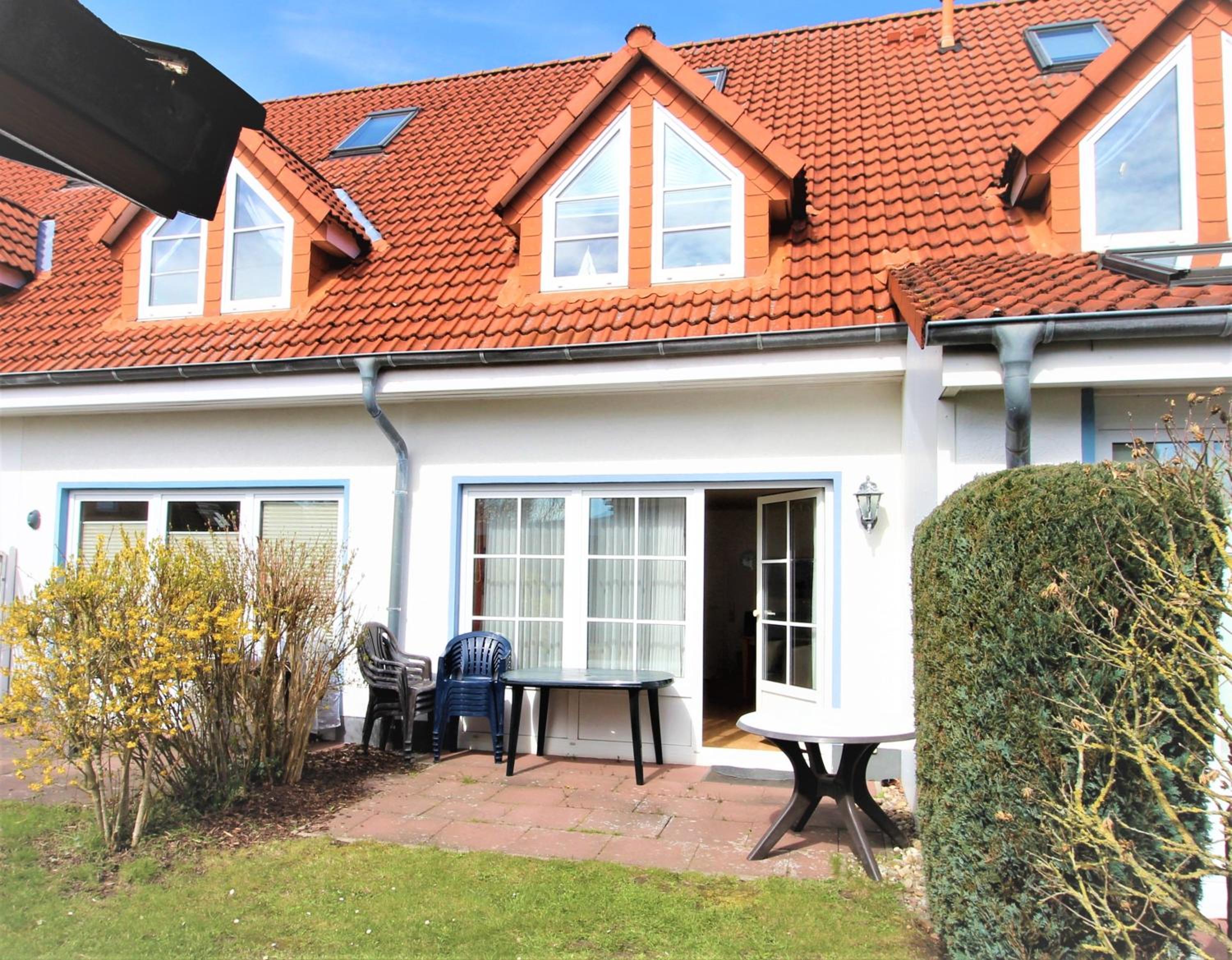 Haus Vogelsand - Reihenhaus mit Garten