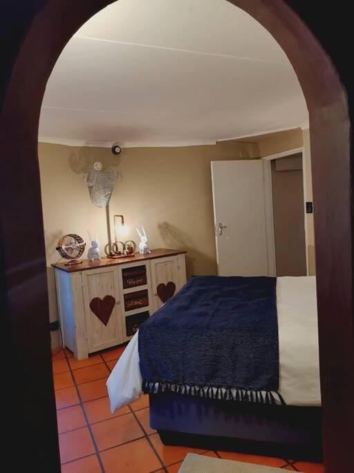 Cango Retreat Quiet