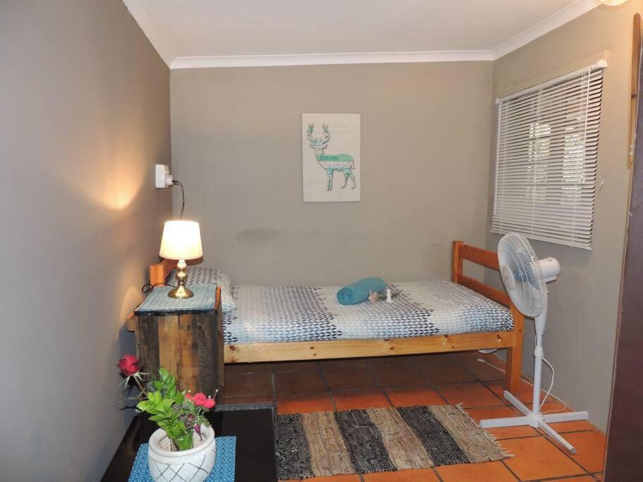 Cango Retreat Quiet