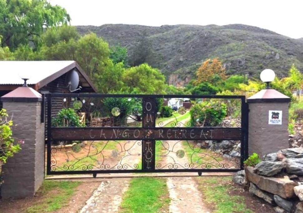 Cango Retreat Quiet