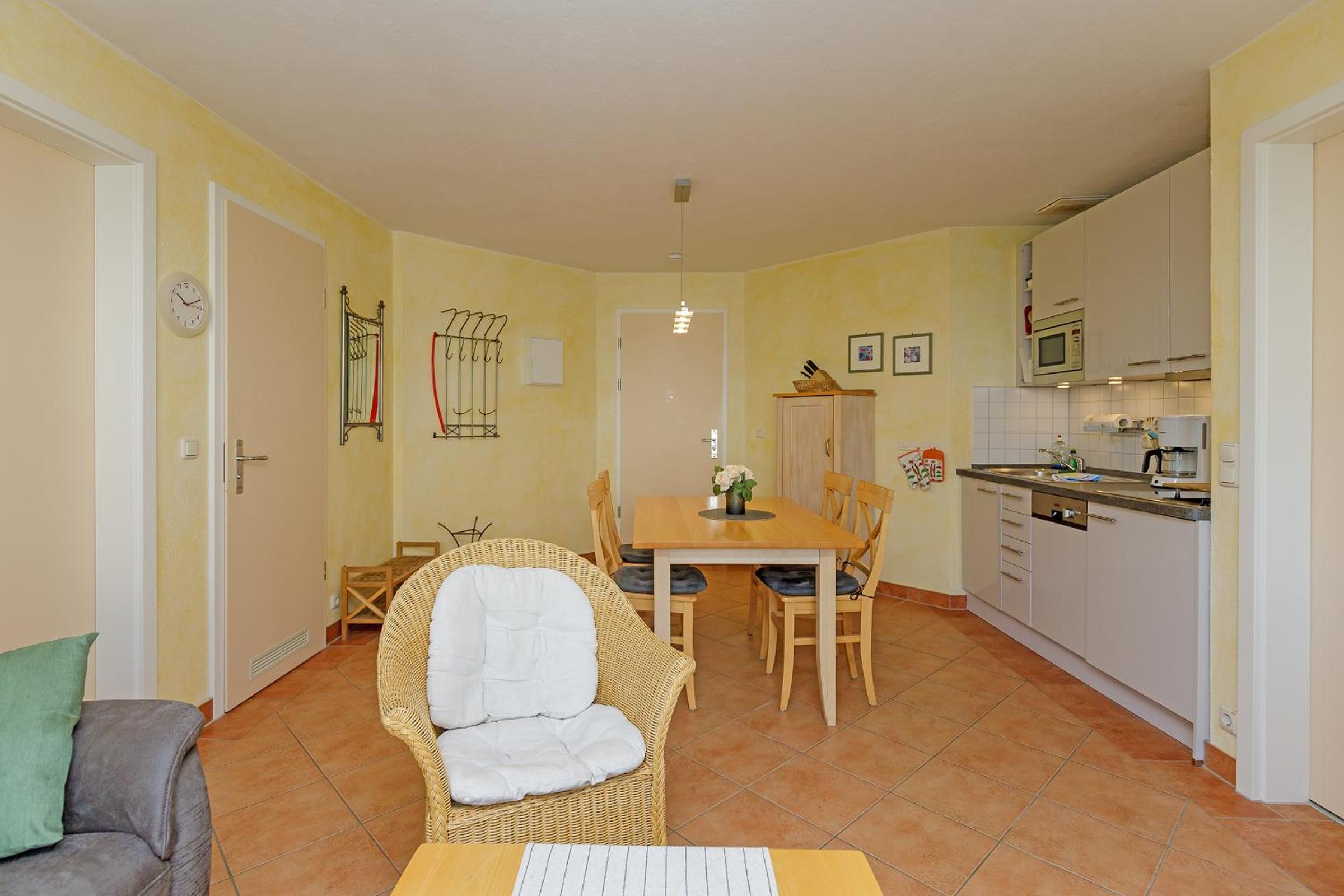 Strandstraße 32 Strandstraße 32-56