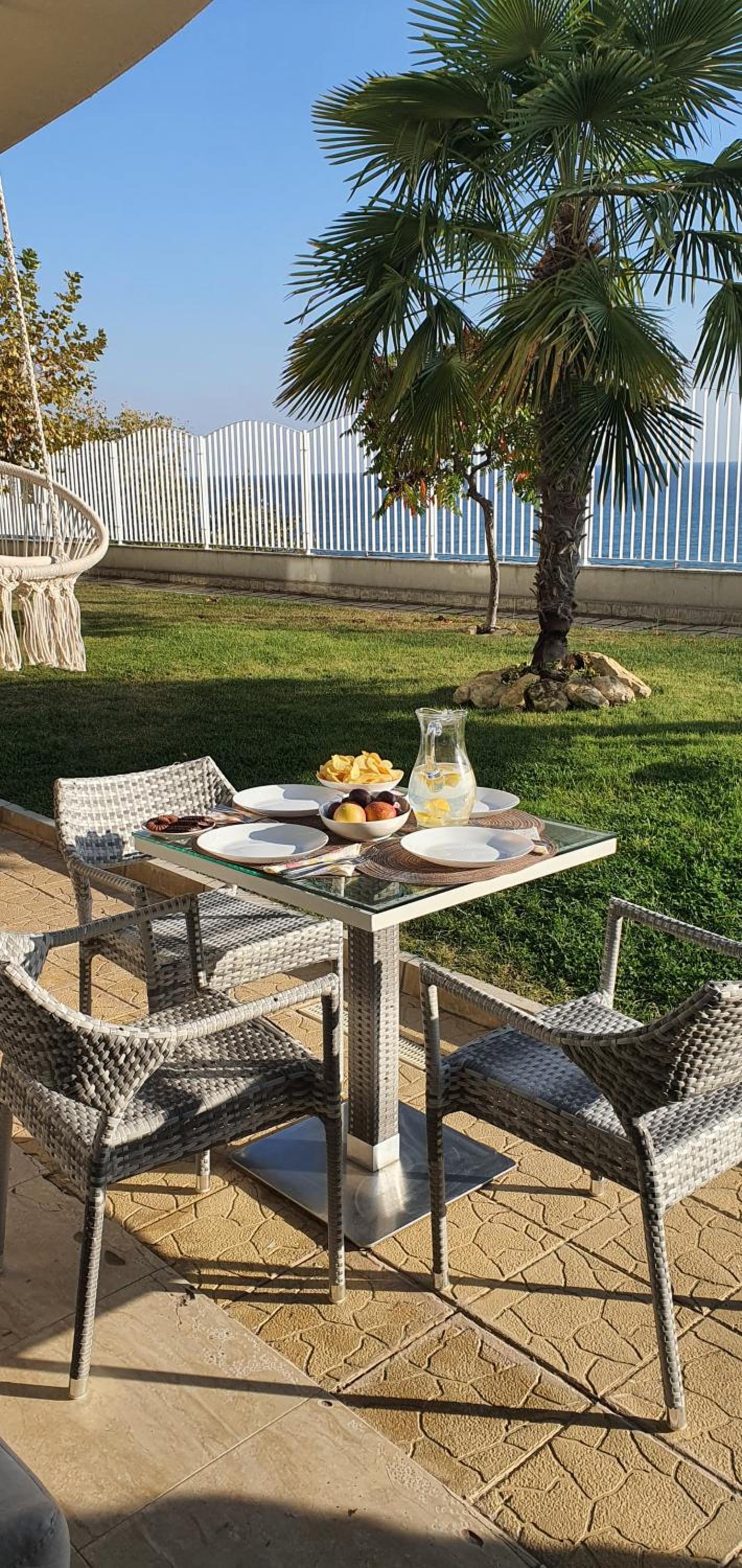 Alex Beach Apartment