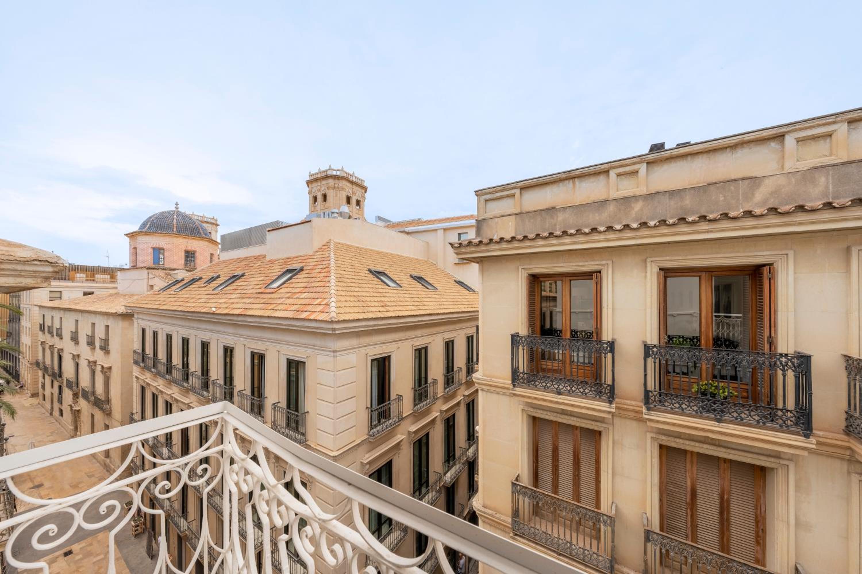 Tandem Pórtico Alicante Suites