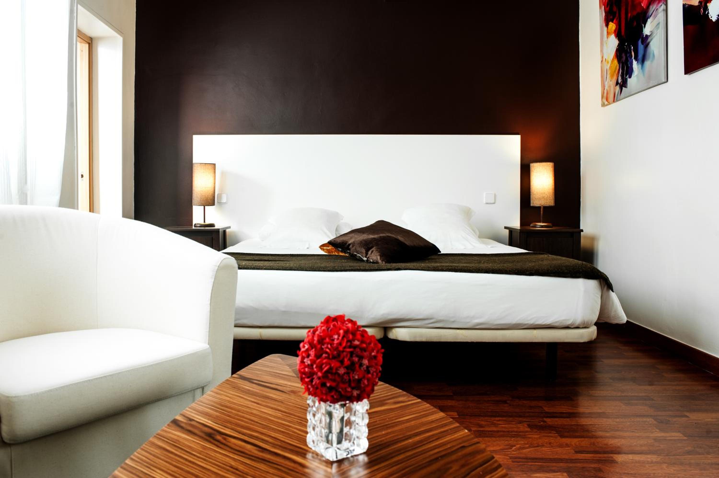 THC Gran Via Hostel - Image 4