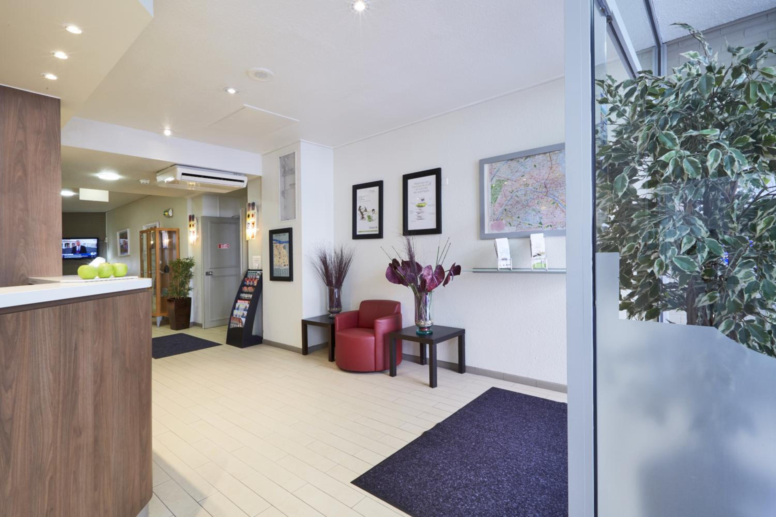 Levallois-Perret Vacations - Campanile Paris Ouest - Porte de Champerret Levallois - Property Image 1