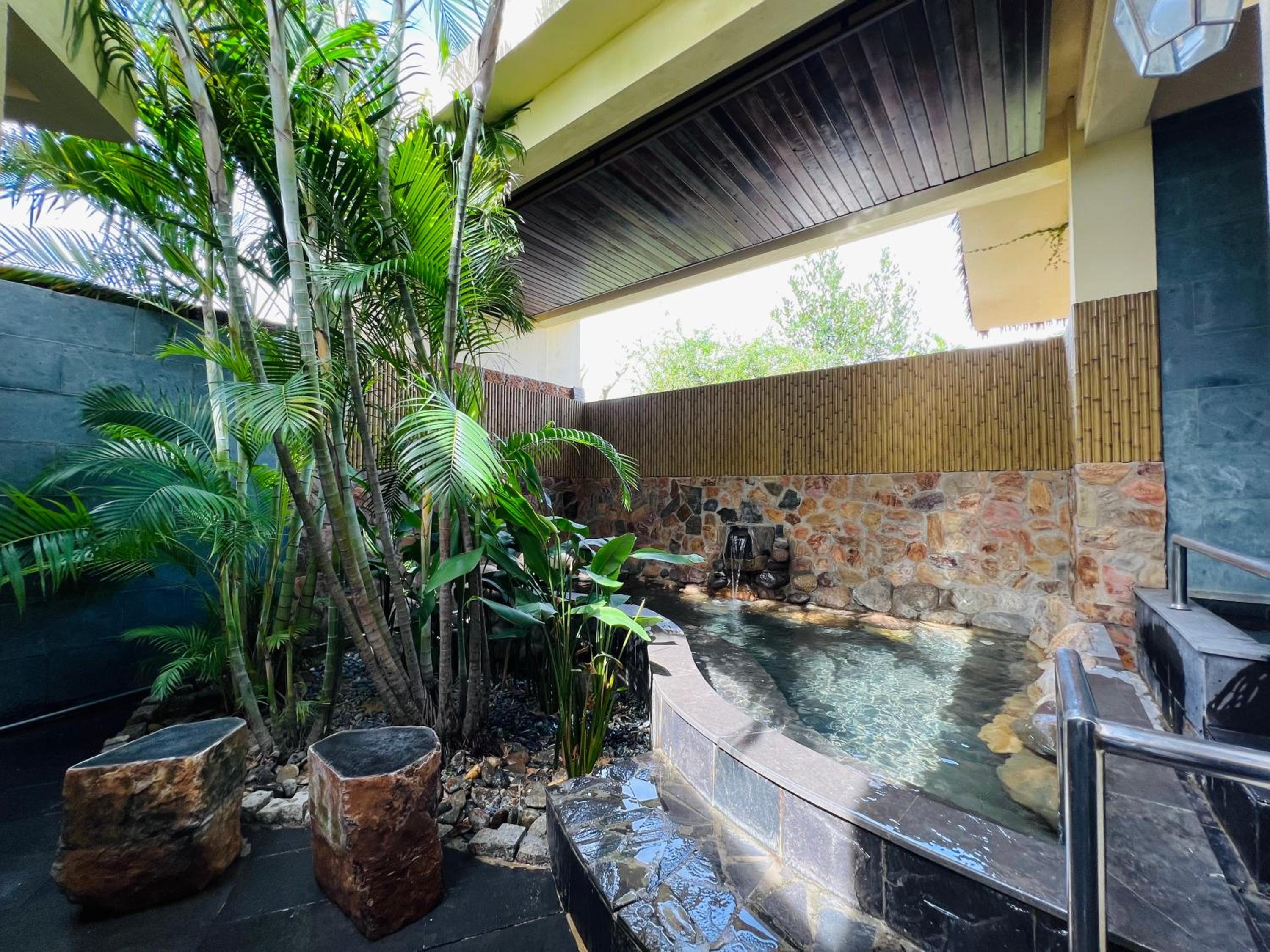 The Blossom Resort Island Da Nang - Onsen Included