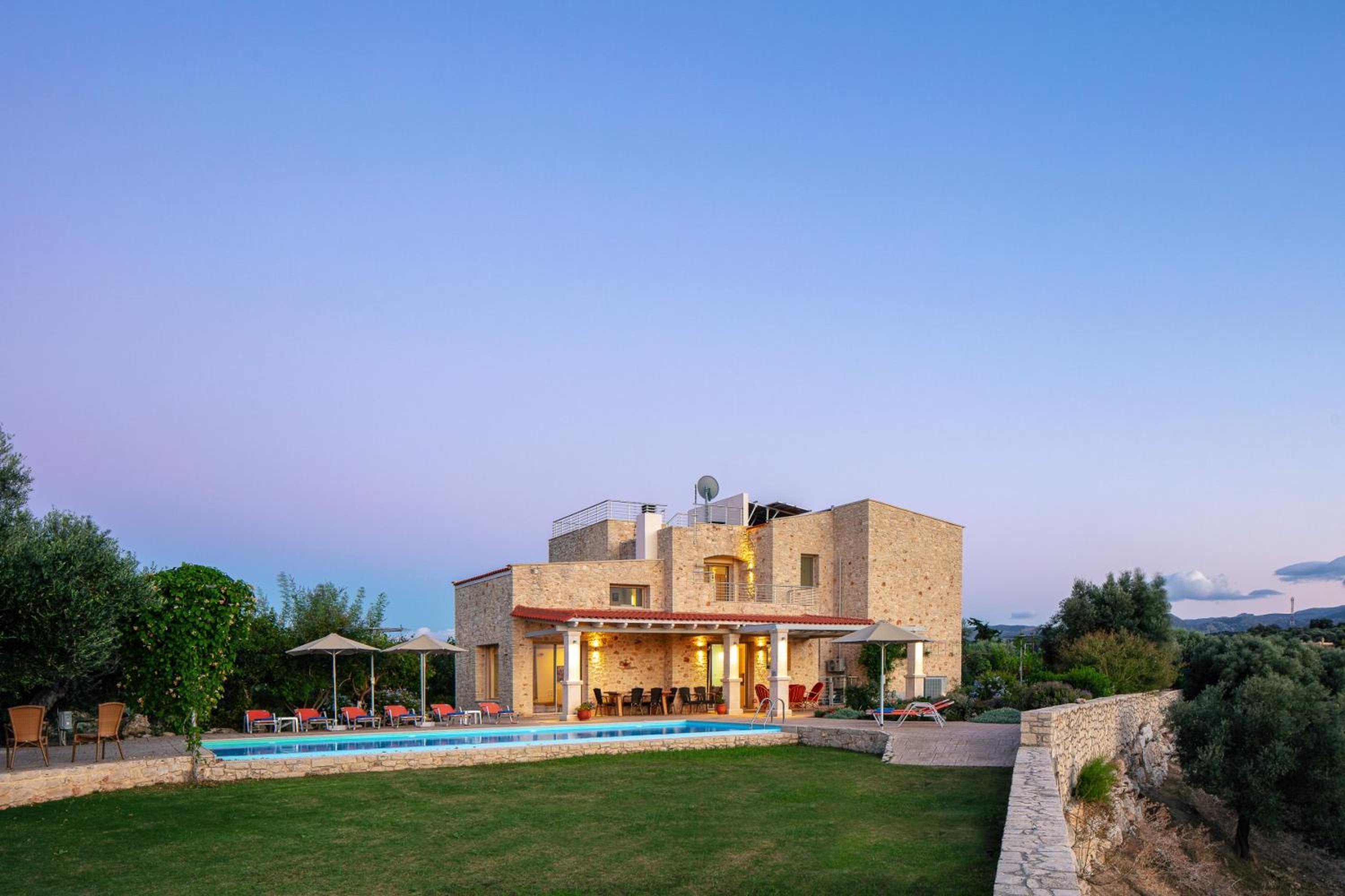 Villa Luni