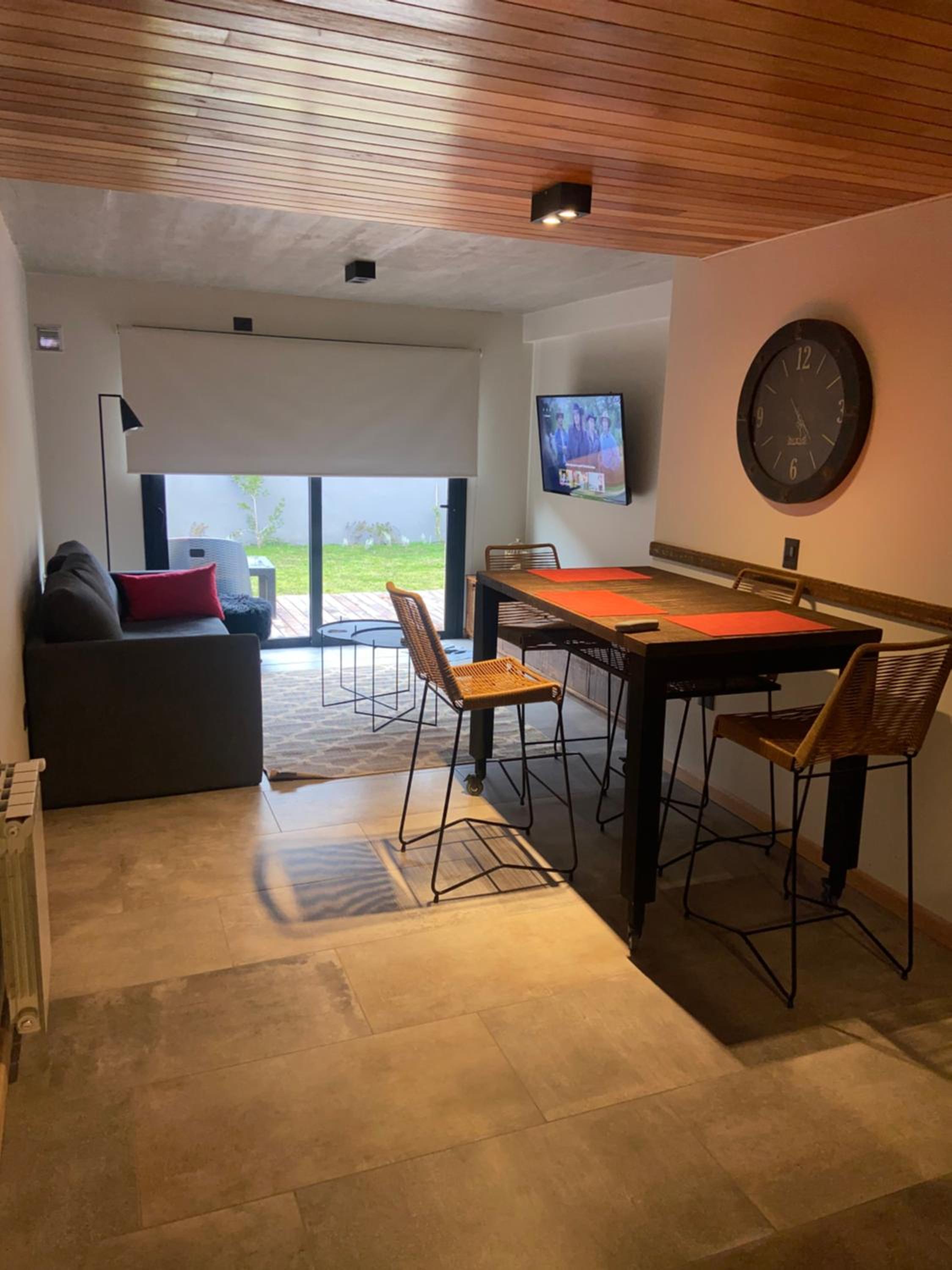 AIKEN SMA SUITE