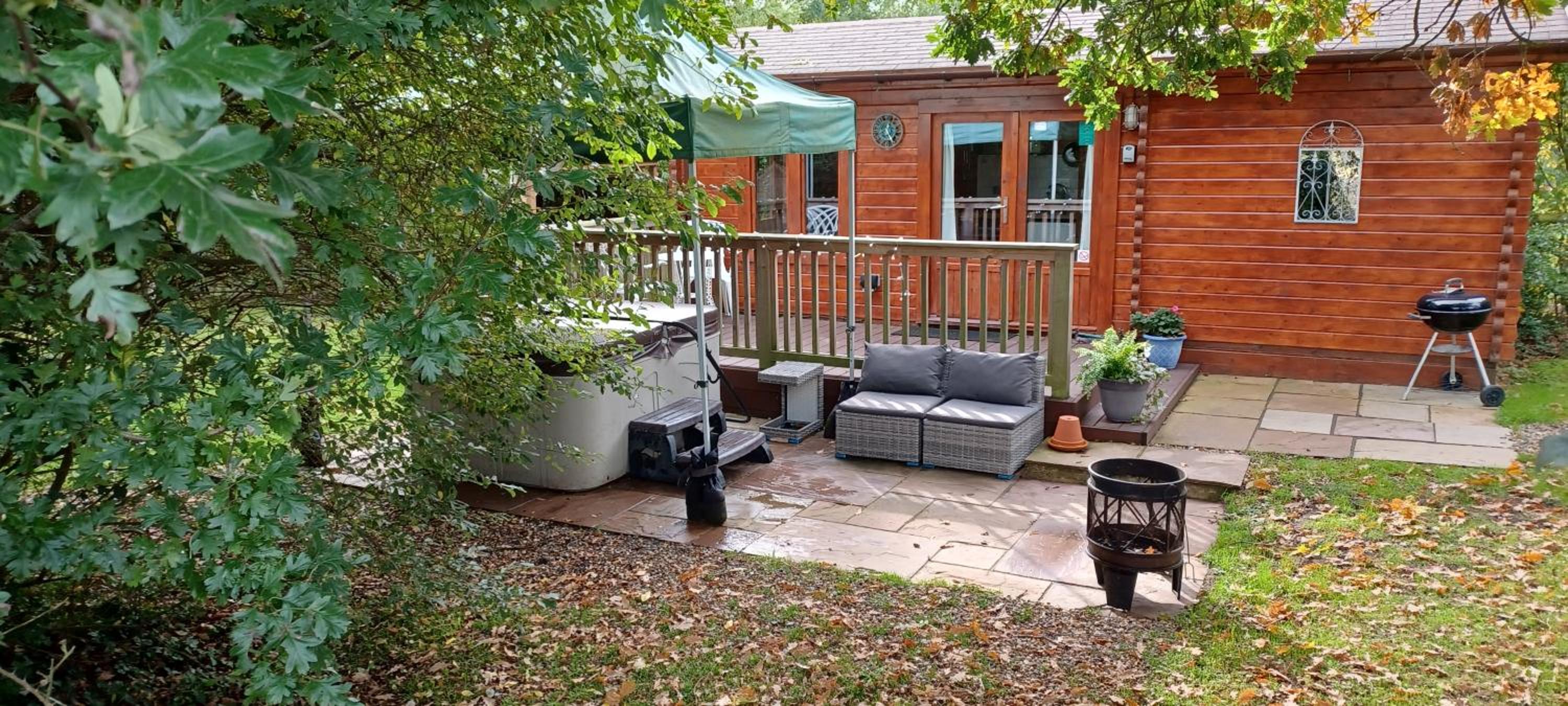 Maidstone Vacations - The Cabin with Hot Tub - Property Image 1